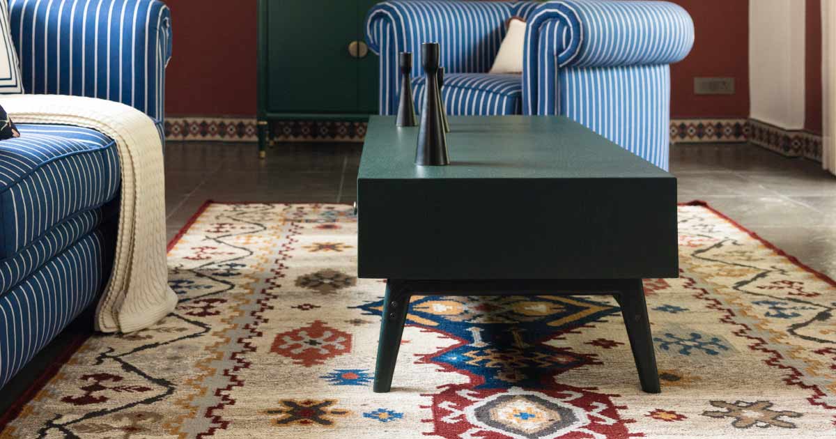 Maximizing Minimalism: The Role of Rugs in Simple, Elegant Interiors