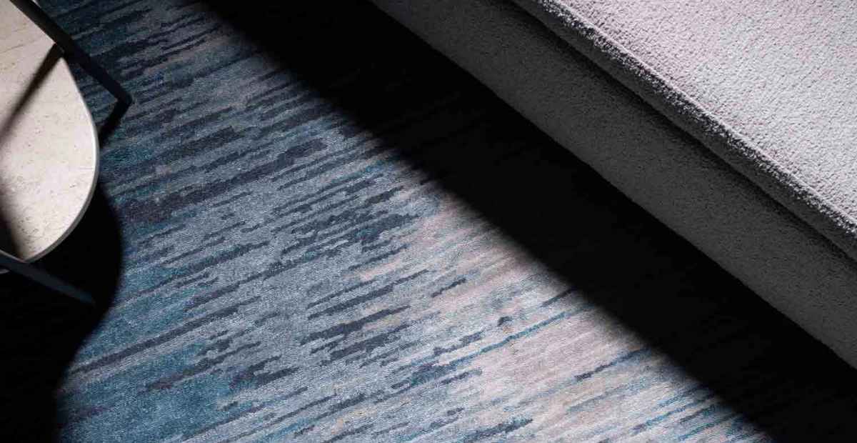 Mixing Vintage and Contemporary Rugs for an Eclectic Look
