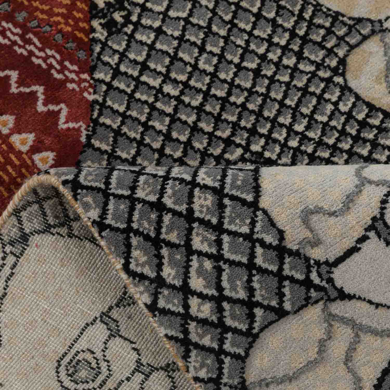 Jeev-Van Hand Knotted Woollen And Viscose Rug