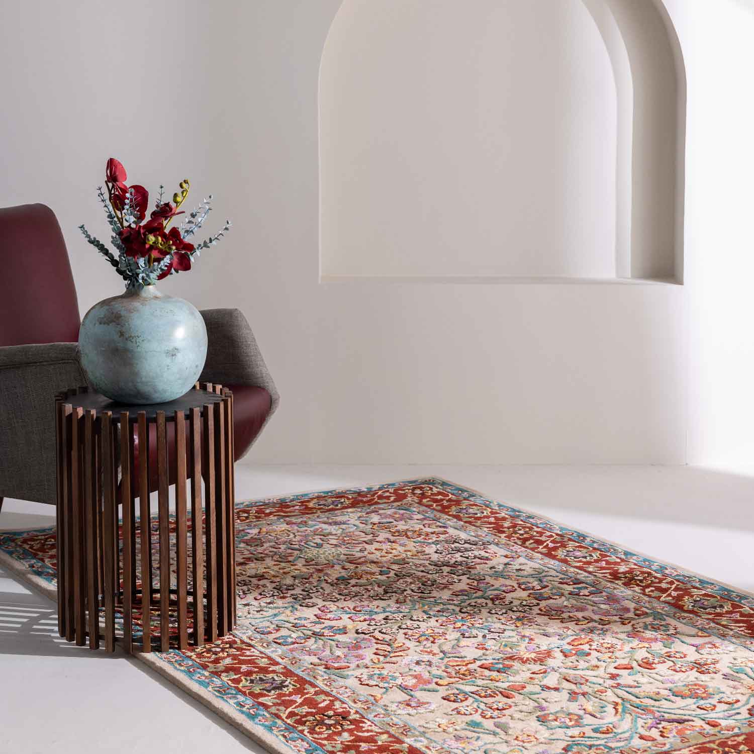 Yasmeen Hand Tufted Woollen And Viscose Rug