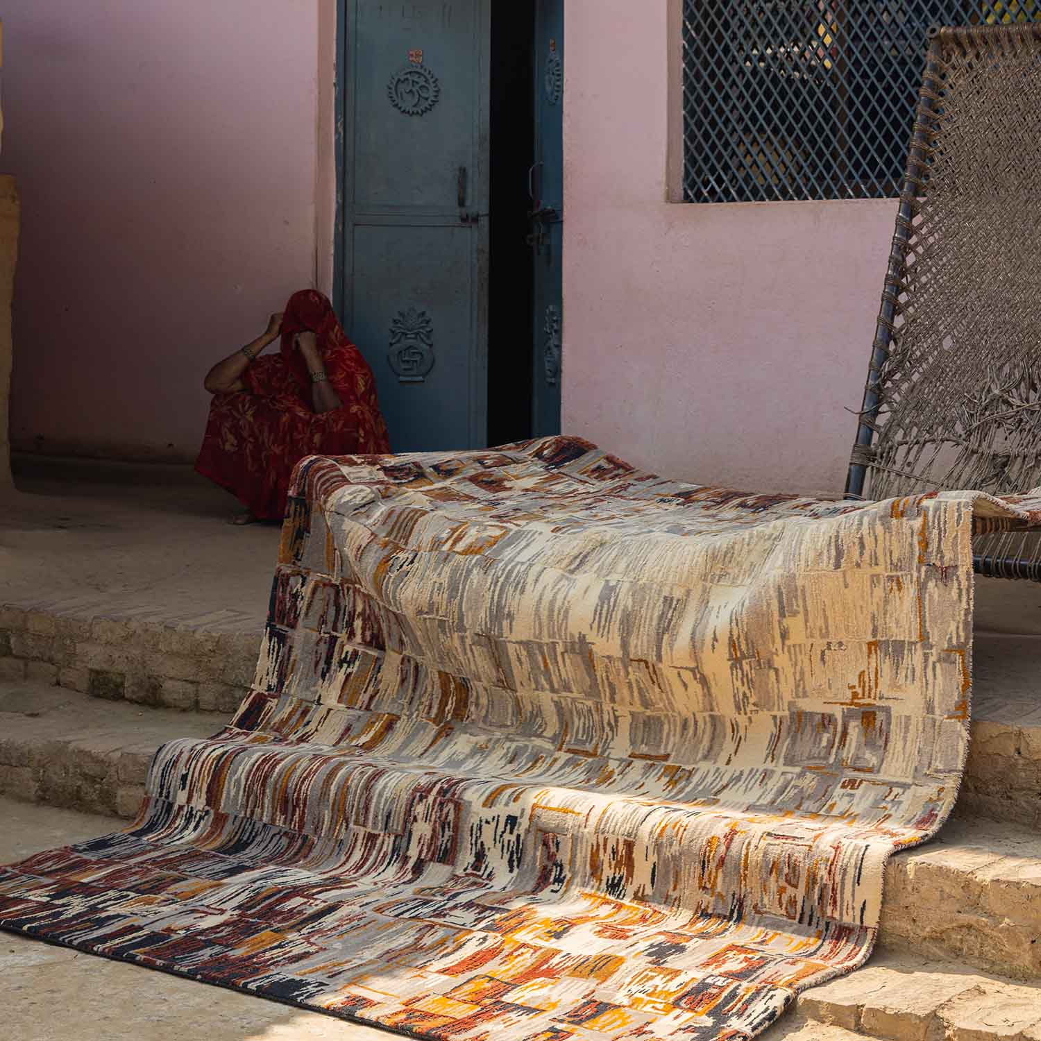 Luna-1 Hand Knotted Woollen And Silk Rug By Angeli Sowani