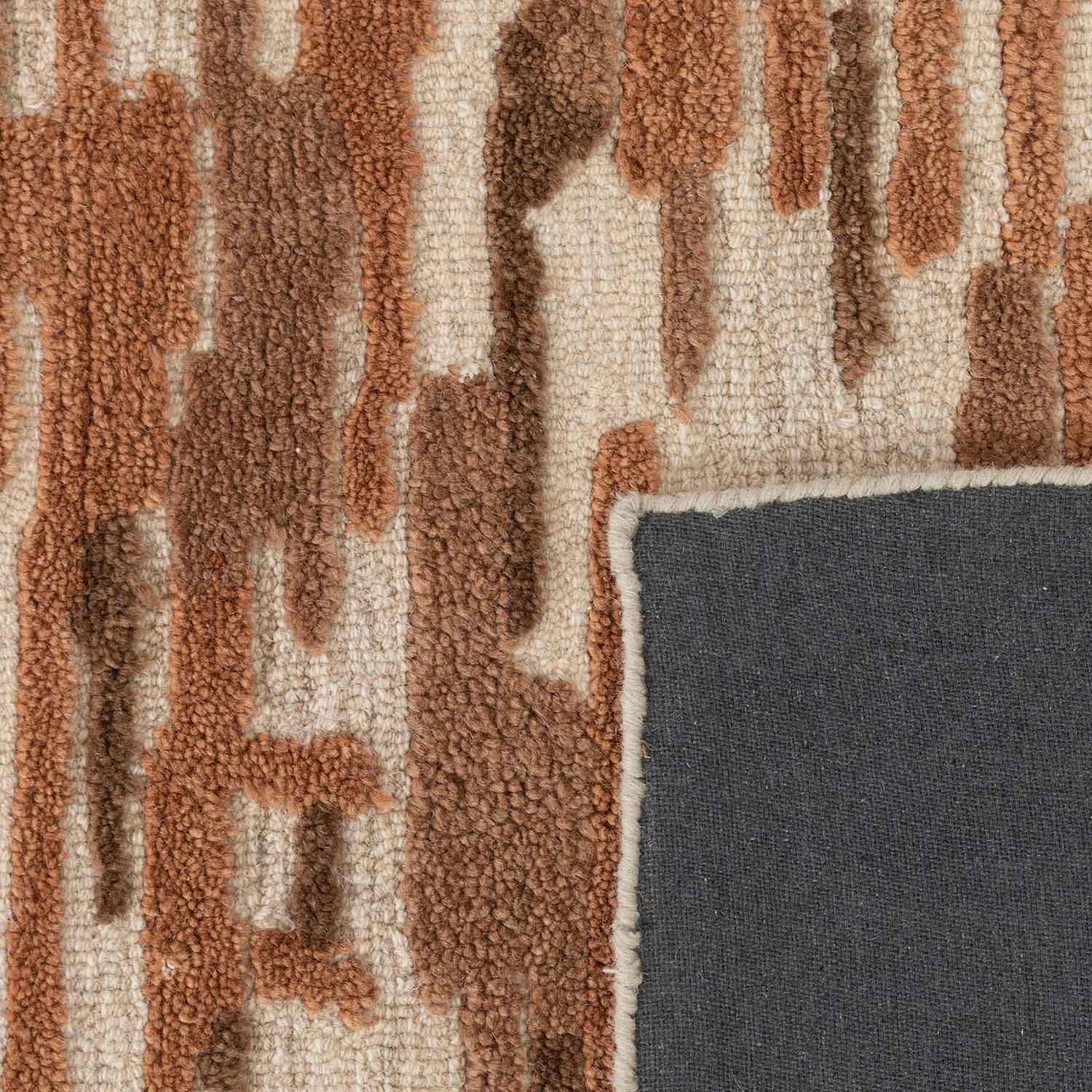 Ruvan Hand Tufted Woollen Rug