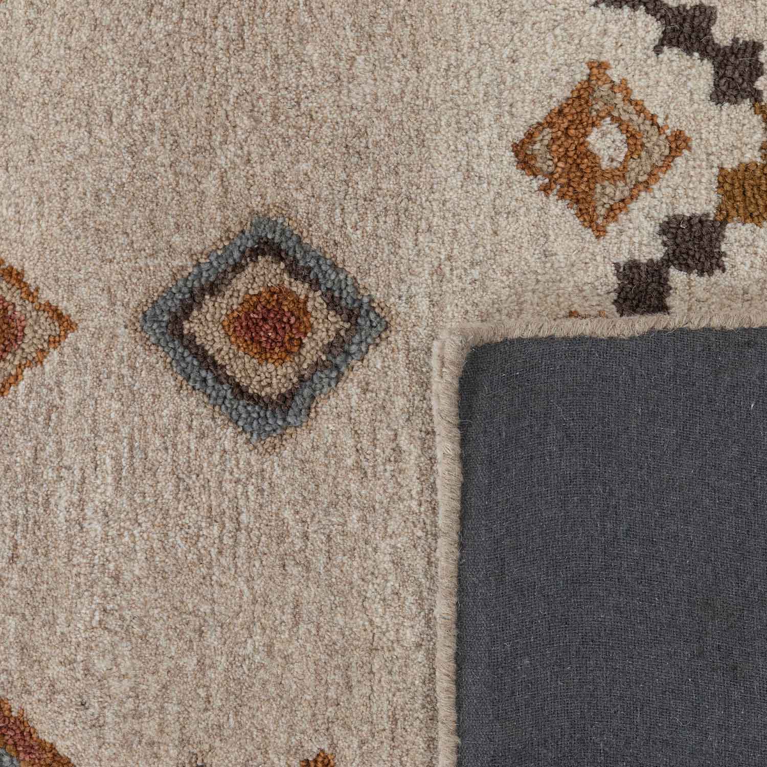 Rudraay Hand Tufted Woollen Rug