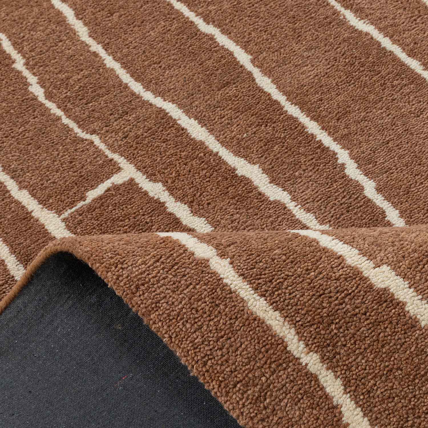 Hirany Hand Tufted Woollen Rug