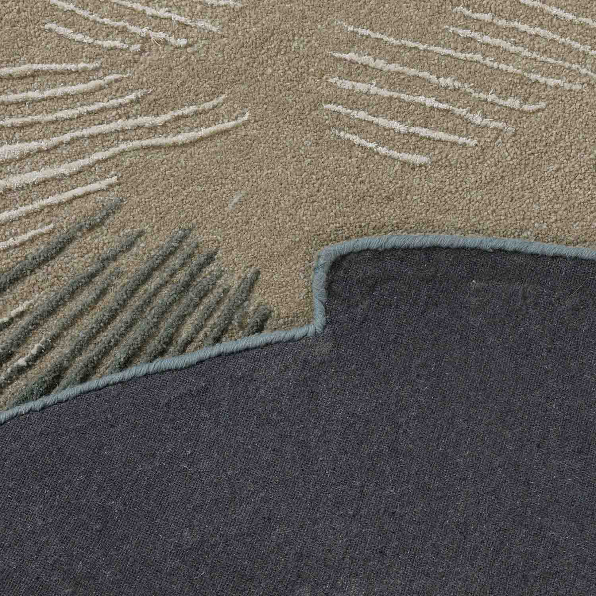 Radiant Carve Hand Tufted Wool And Viscose Rug