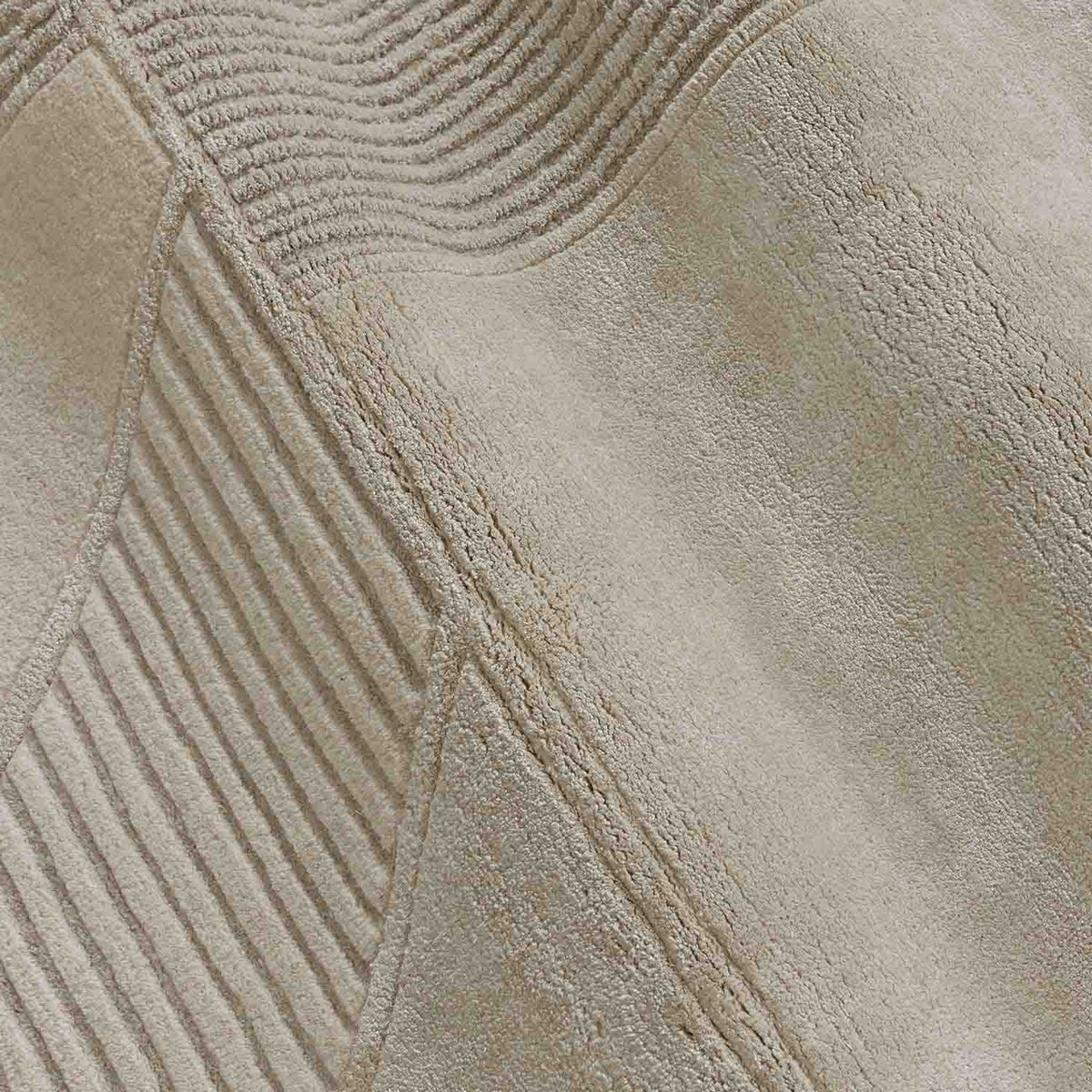 Confluence Hand Tufted Wool And Viscose Rug