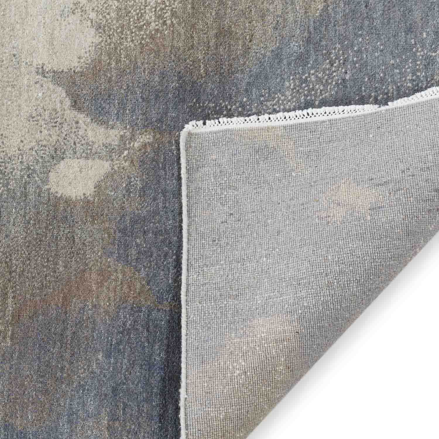 Skyshade Hand knotted Woollen Rug