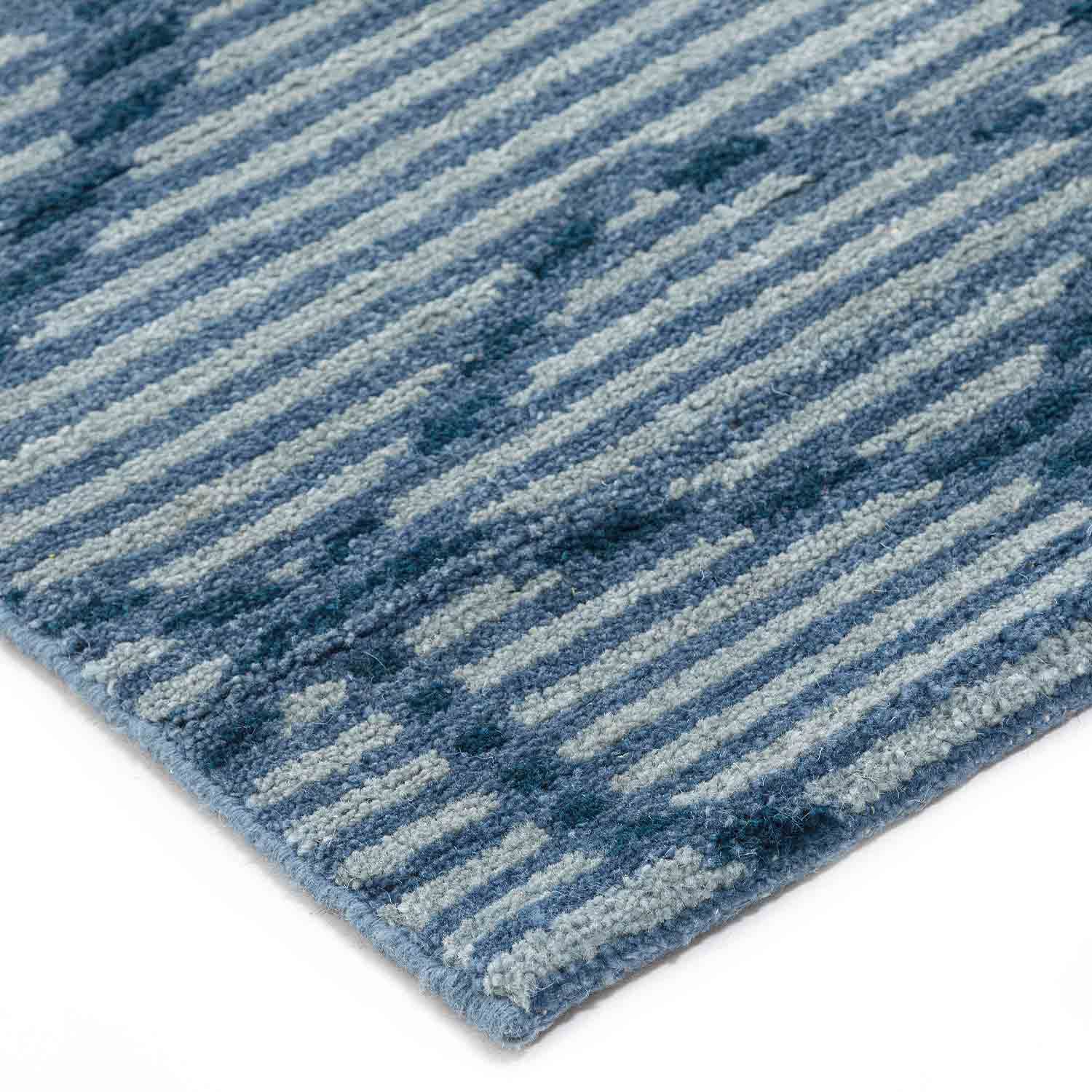 Sayyiam Hand Knotted Woollen Rug
