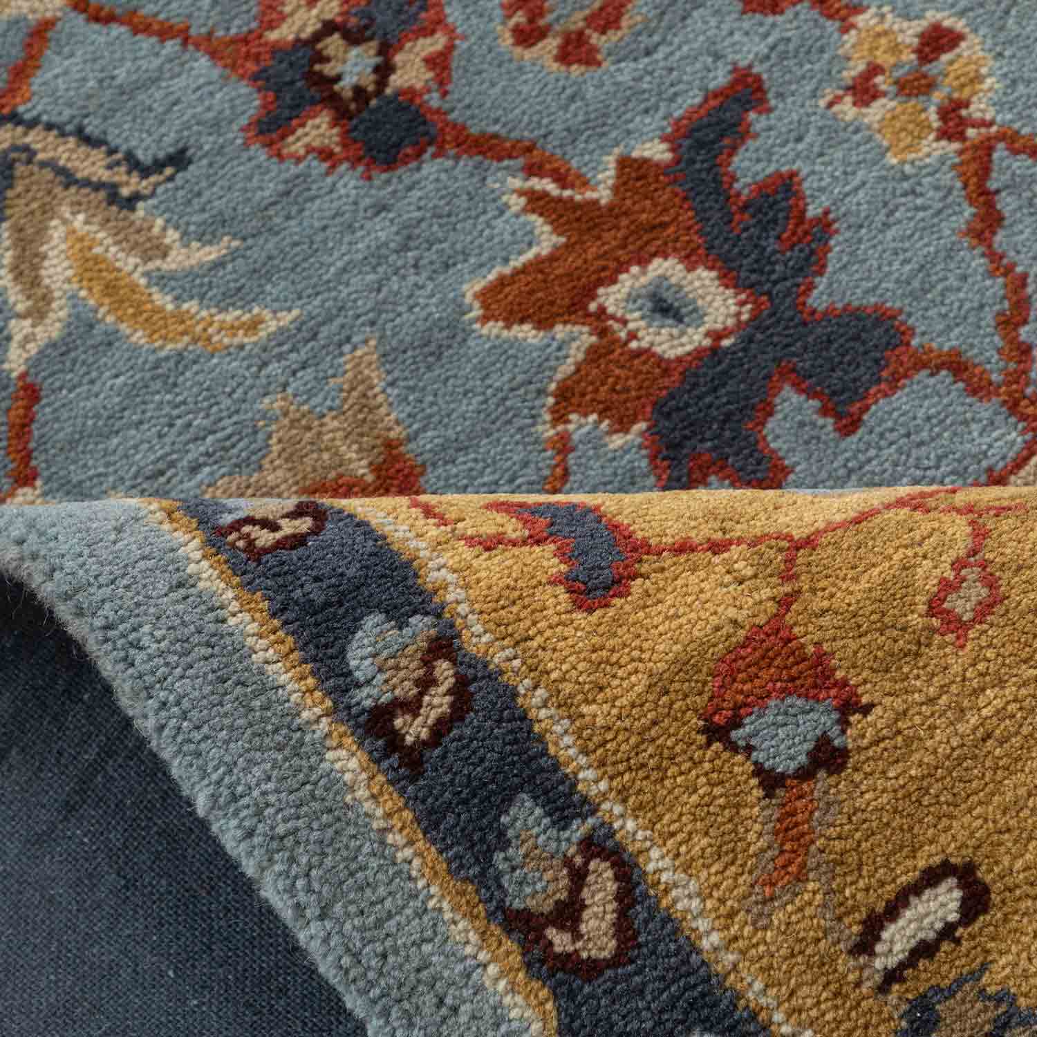 Neel-ambar Hand Tufted Woollen Rug