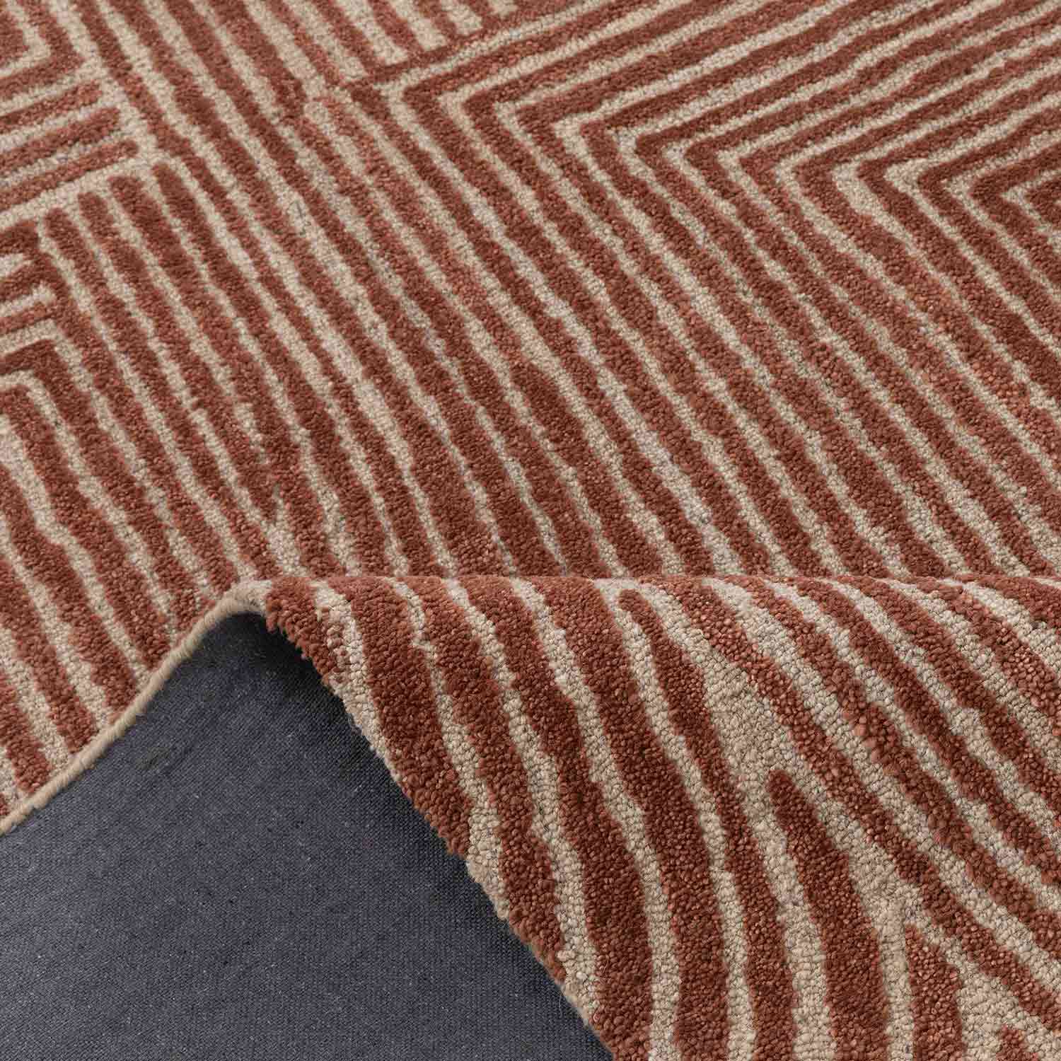 Motus Hand Tufted Wool And Viscose Rug