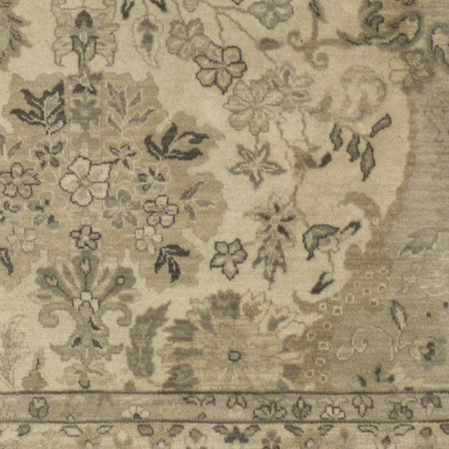 Meshedd Hand Knotted Woollen Rug