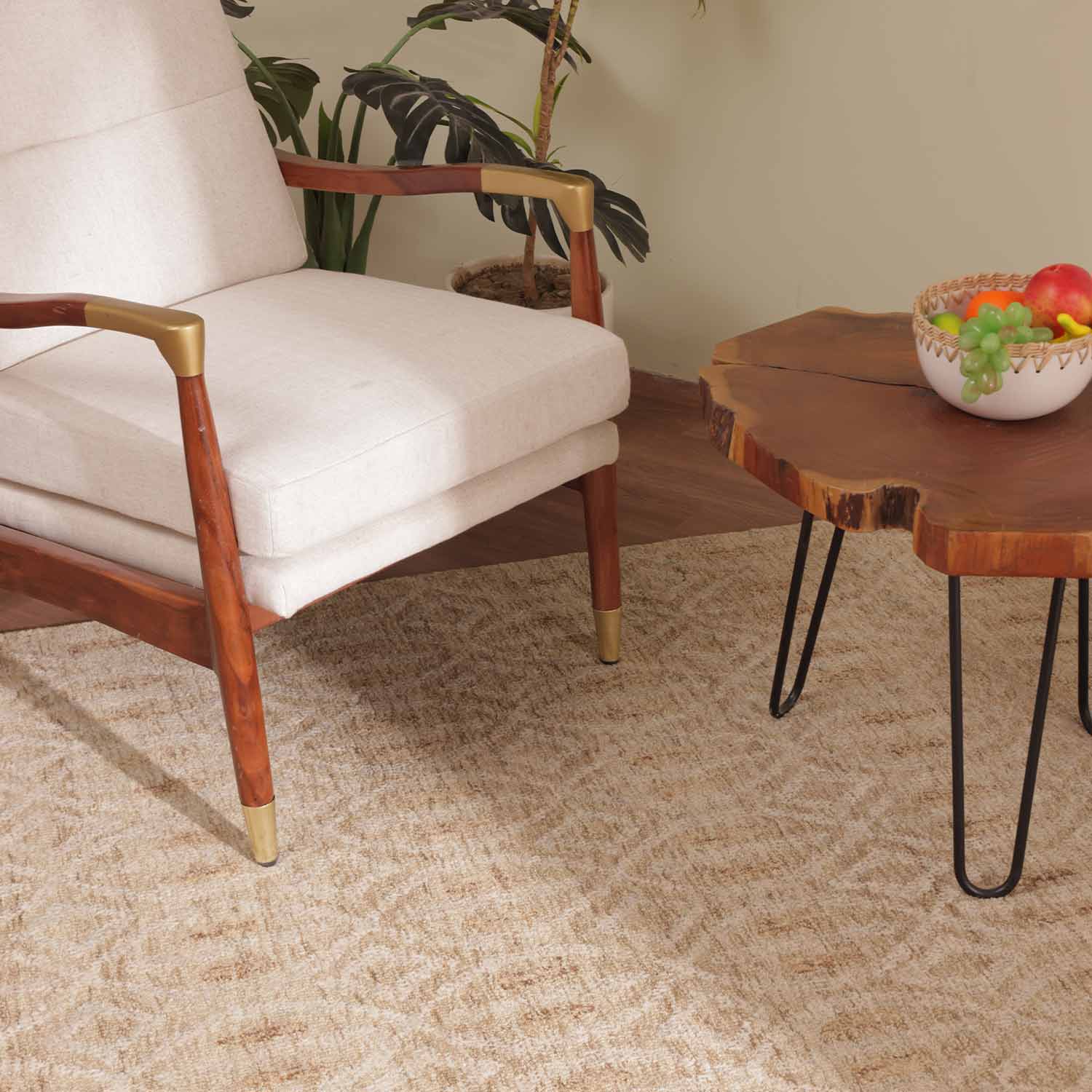 Shabnam Hand Tufted Wollen Rug