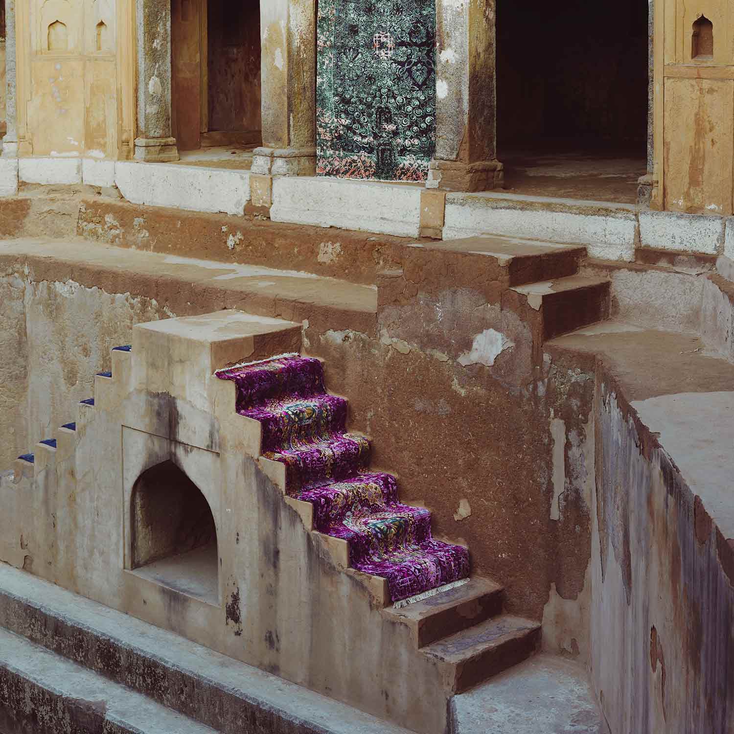 Amethyst Chandbali Hand Knotted Woollen And Viscose Runner Rug