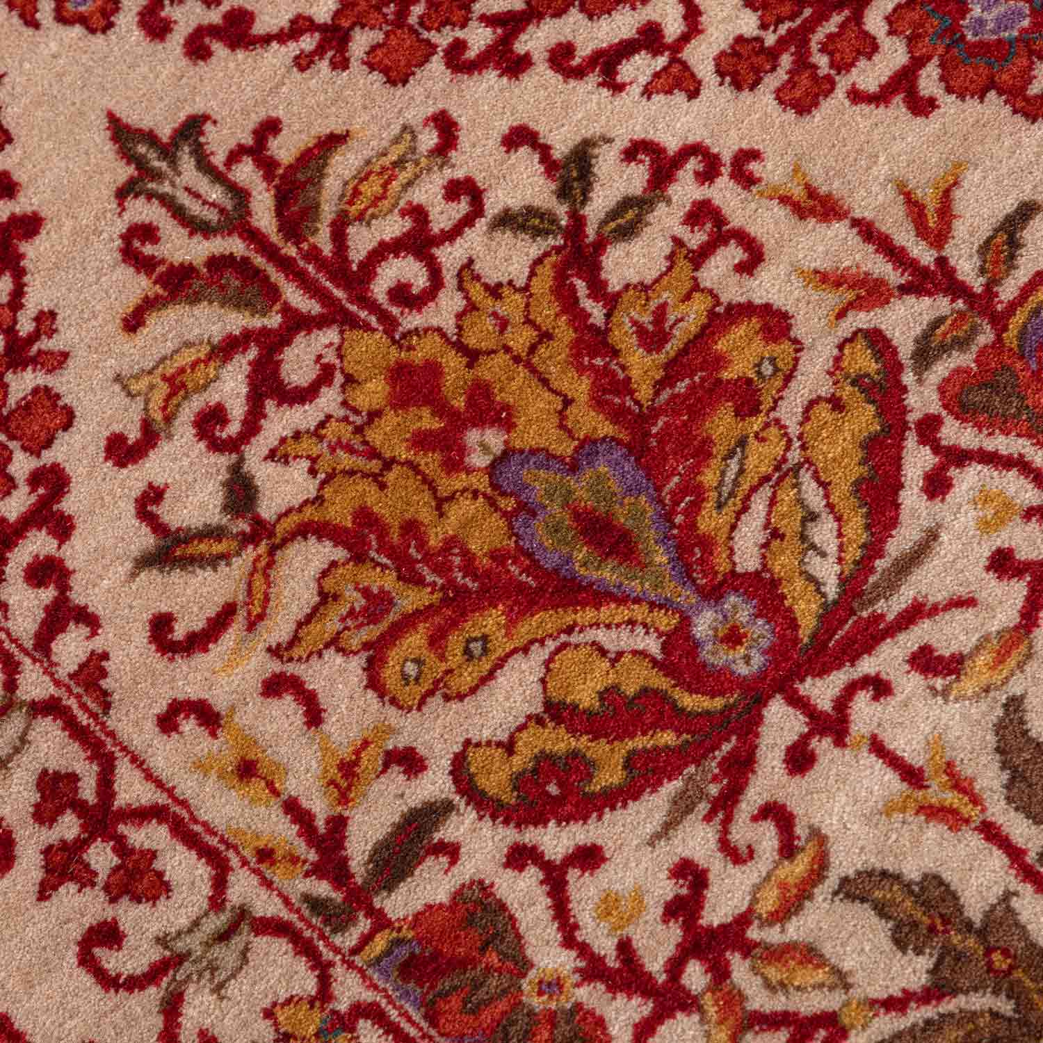 Gulnaar-X Hand Knotted Woollen Rug