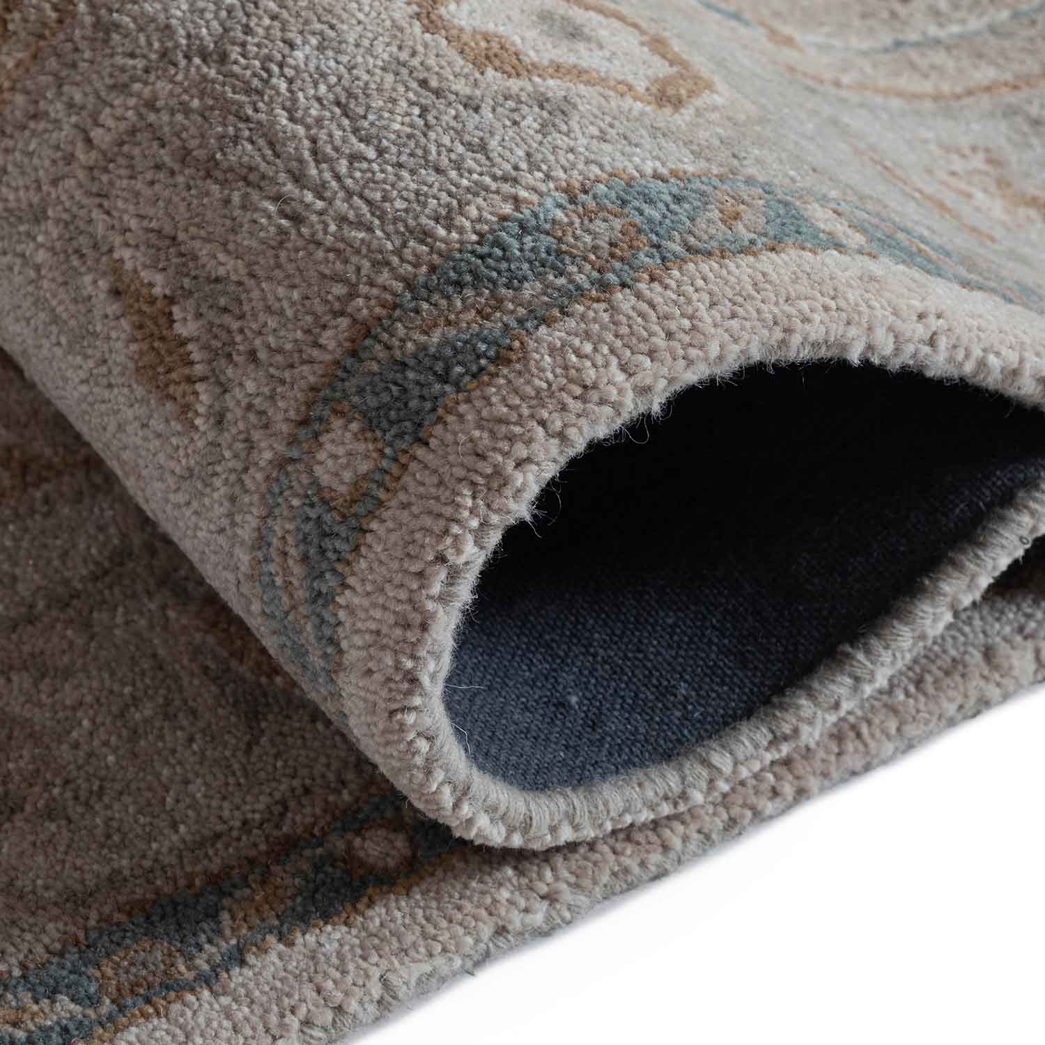 Banophol Hand Tufted Wollen Rug