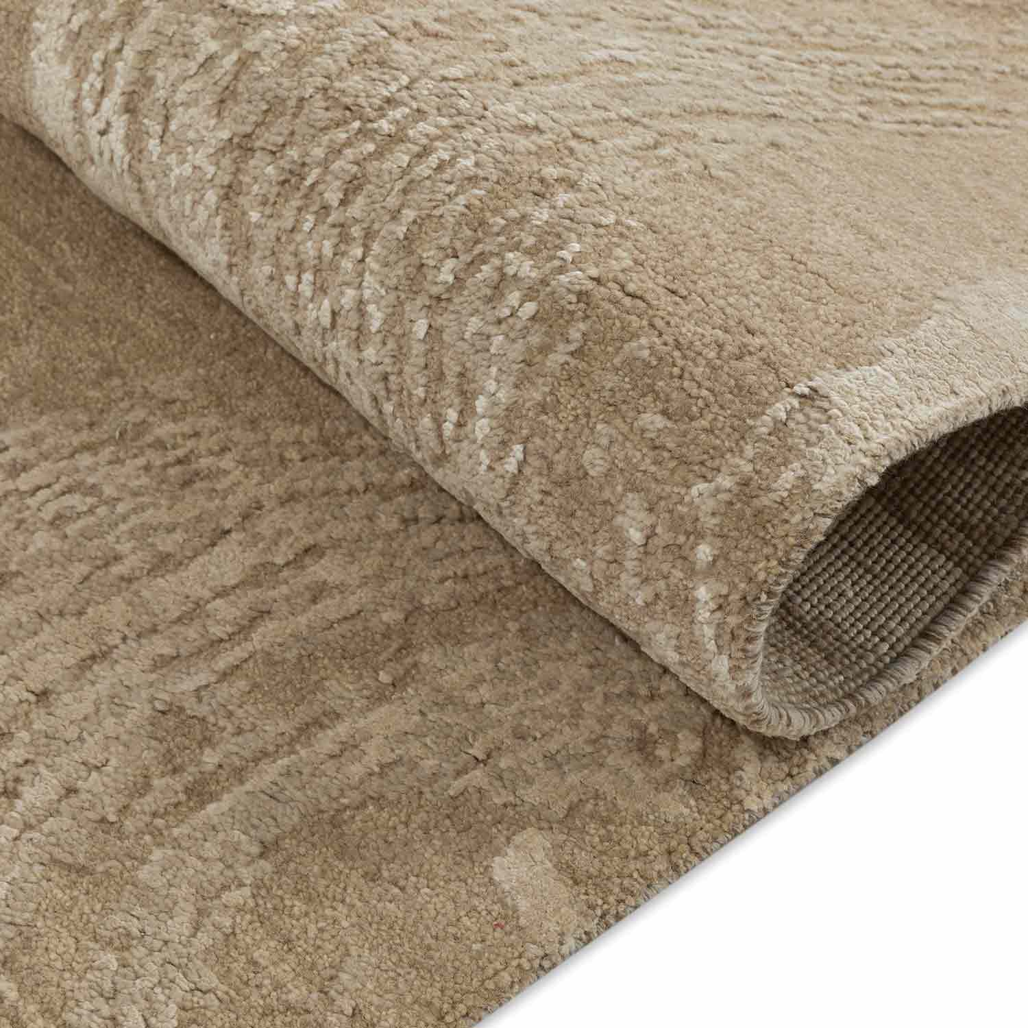 Dunip Hand Knotted Woollen And Bamboo Silk Rug