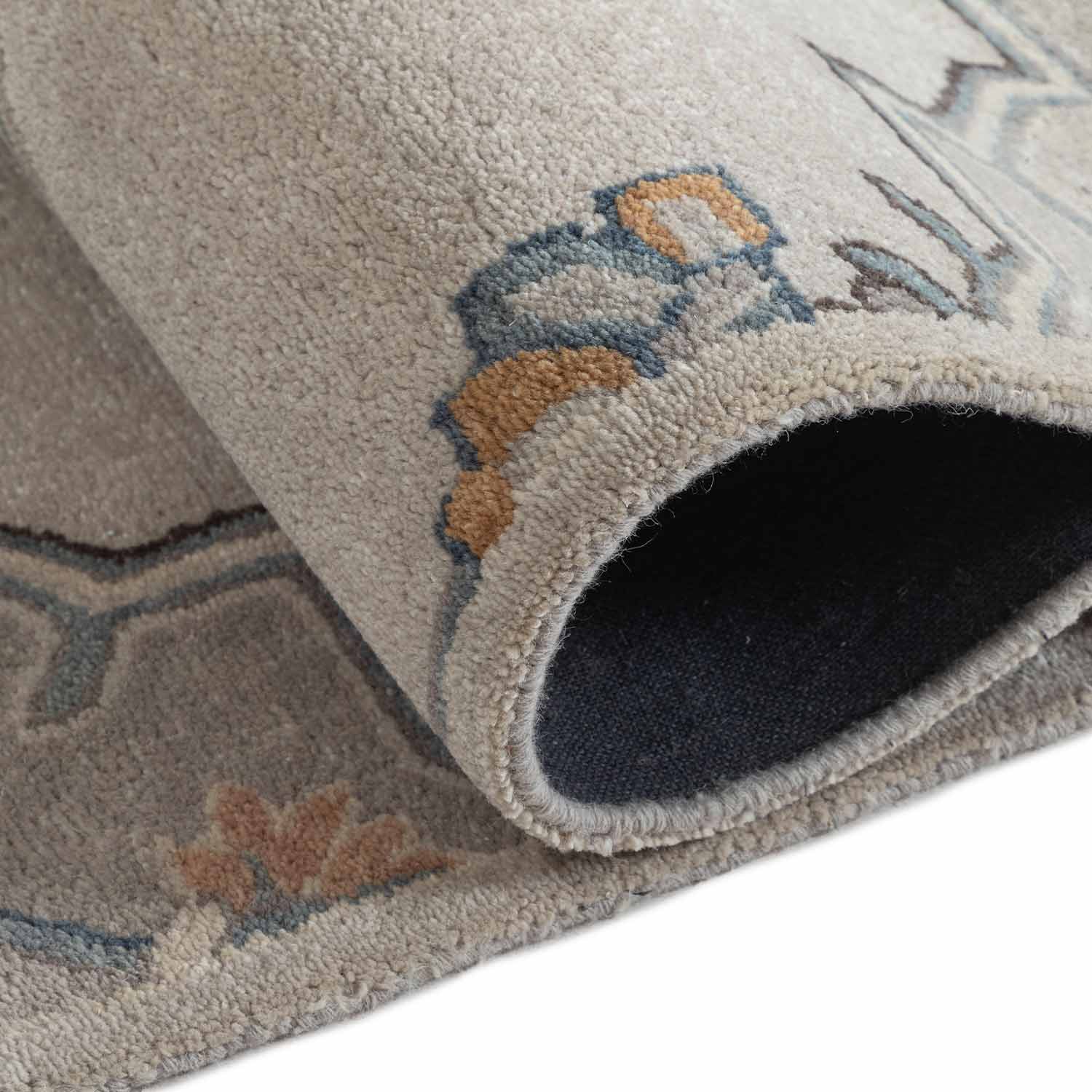 Sumi Hand Tufted Woollen Rug