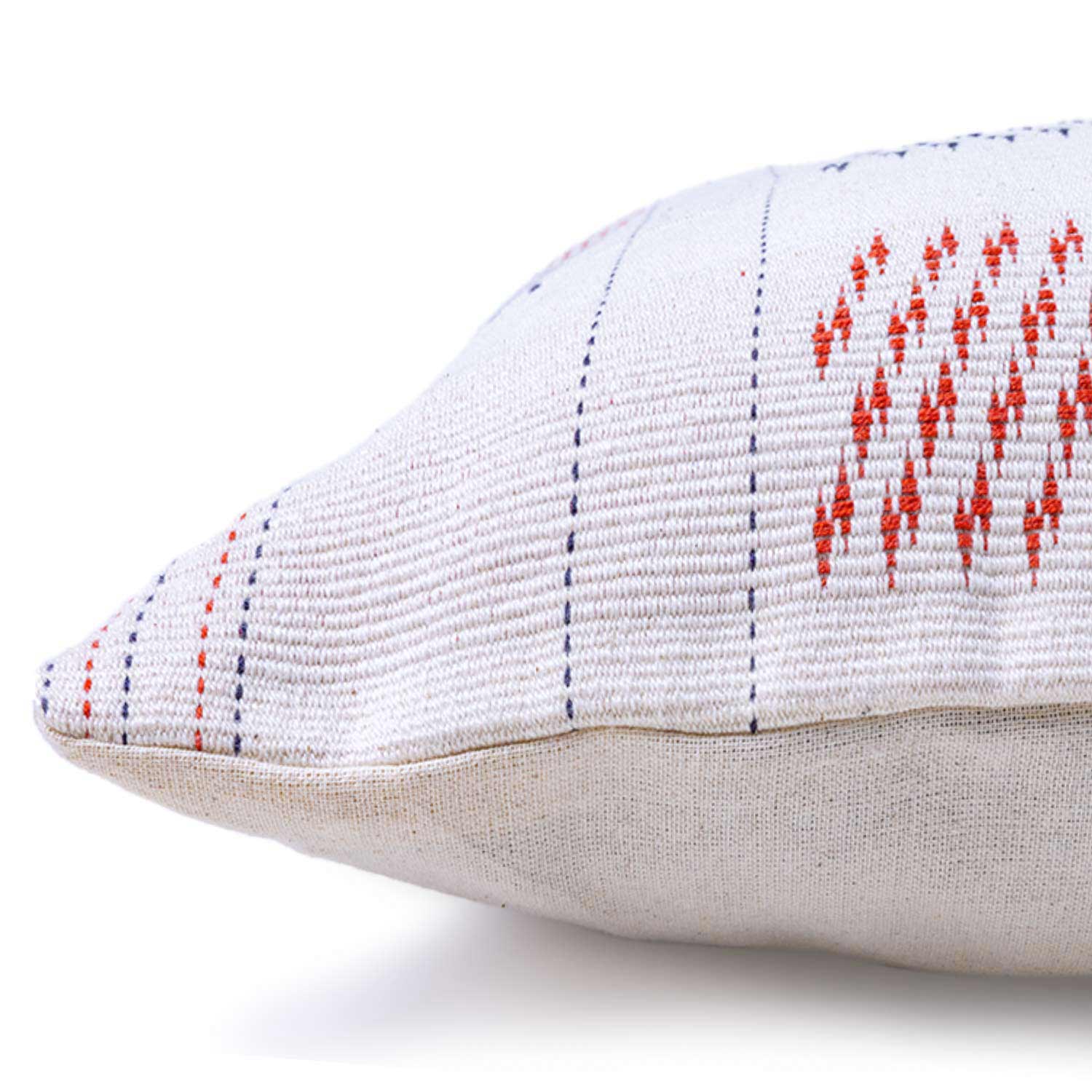 Shiloi
Hand Woven Cotton Cushion Cover
