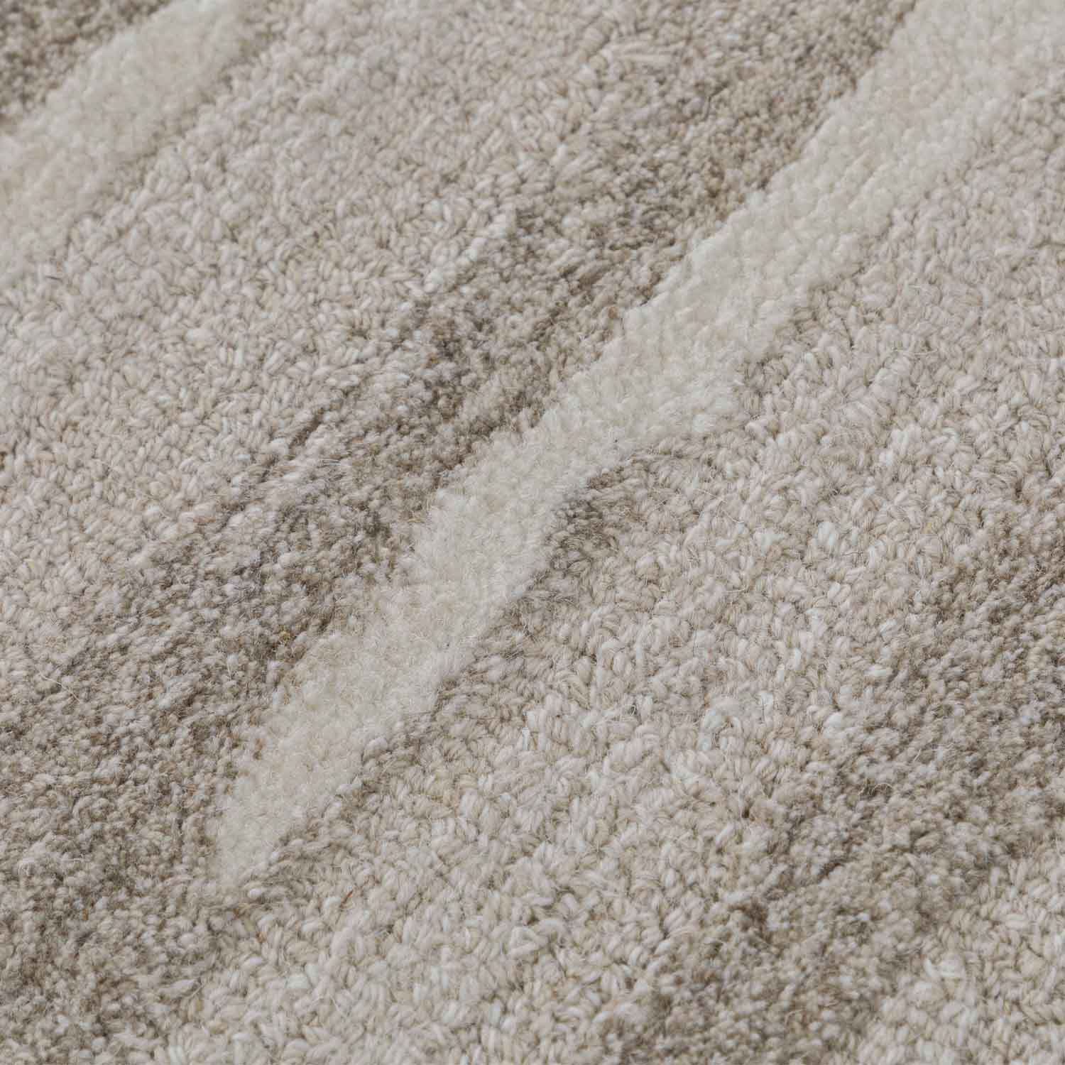 Shizen Hand Tufted Woollen Rug