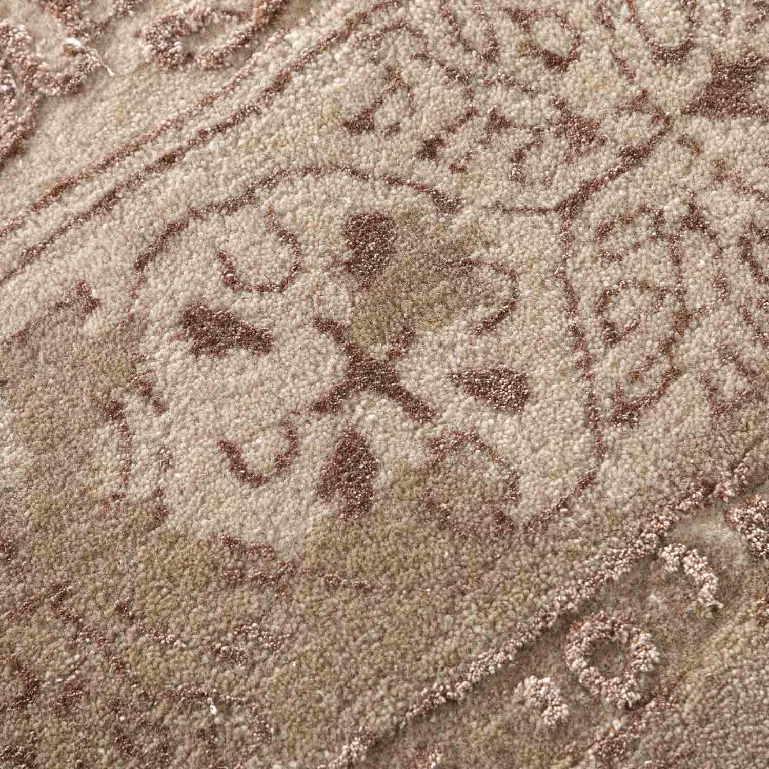 Tara Hand Tufted Woollen Rug and Viscose By Tarun Tahiliani