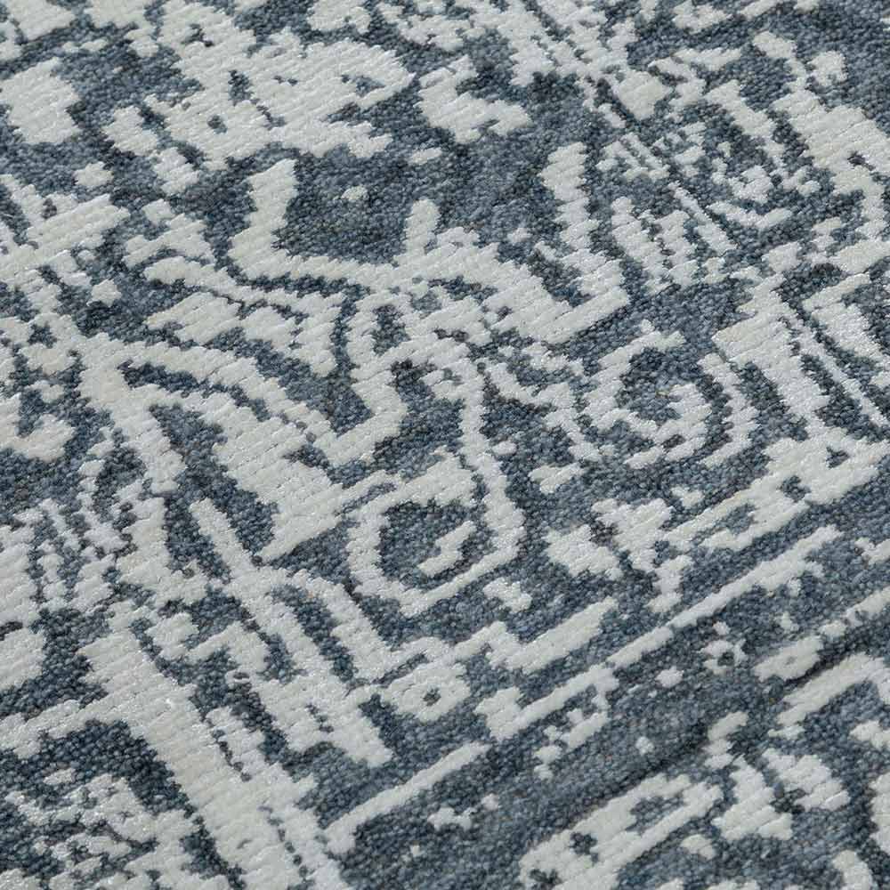 Noor-C Hand Knotted Woollen And Viscose Rug