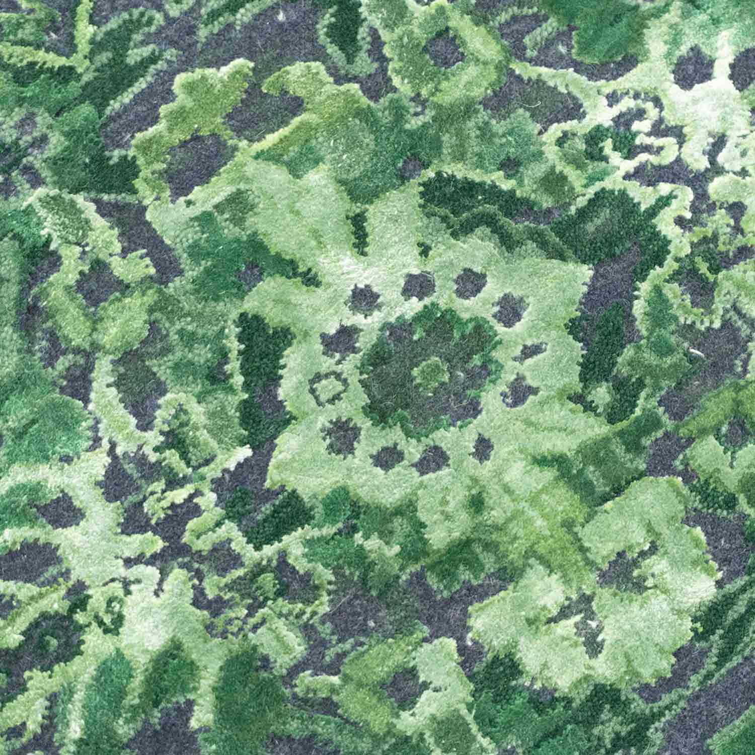 Emerald Necklace Hand Knotted Woollen And Viscose Round Rug