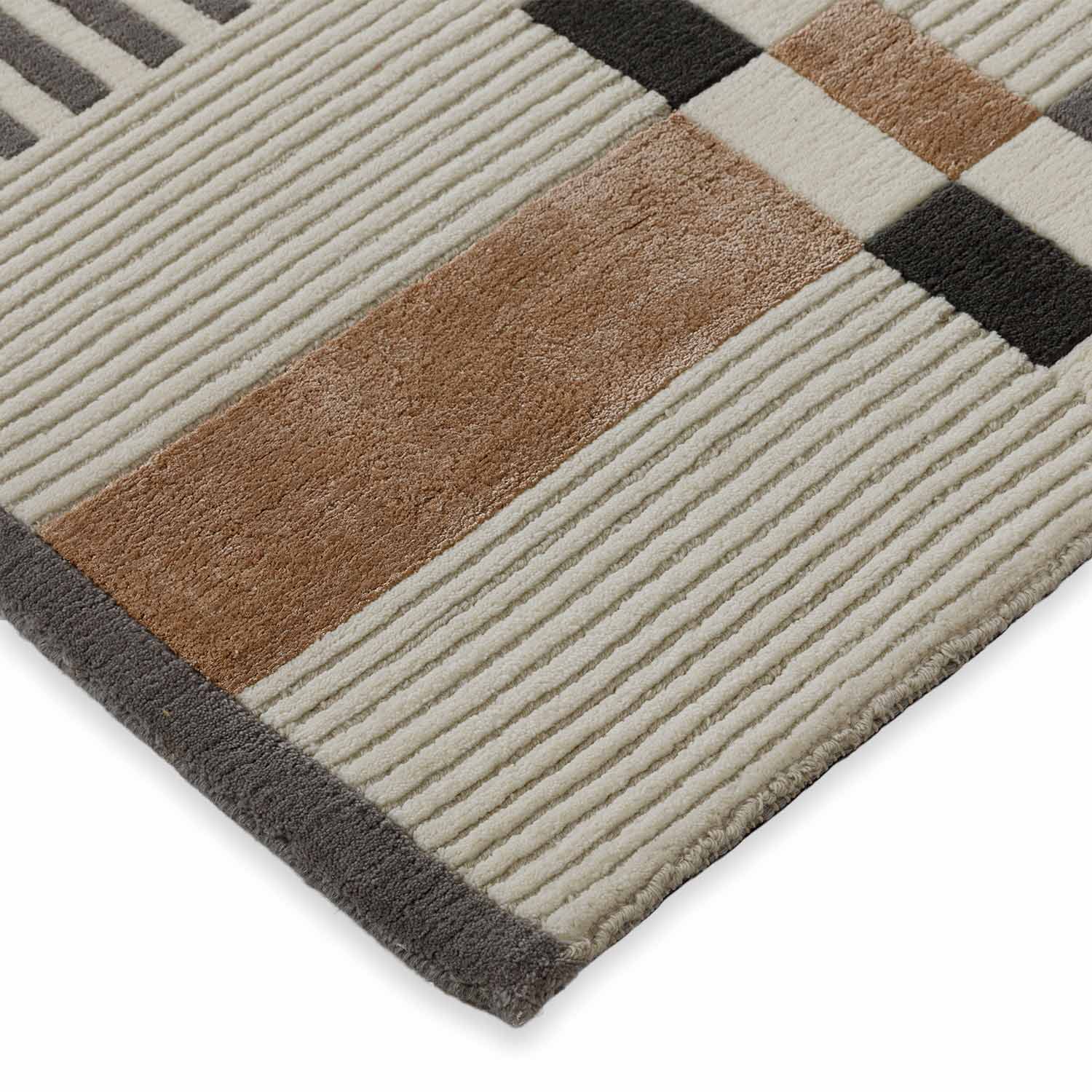 Tsetang Hand Knotted Woollen And Viscose Rug