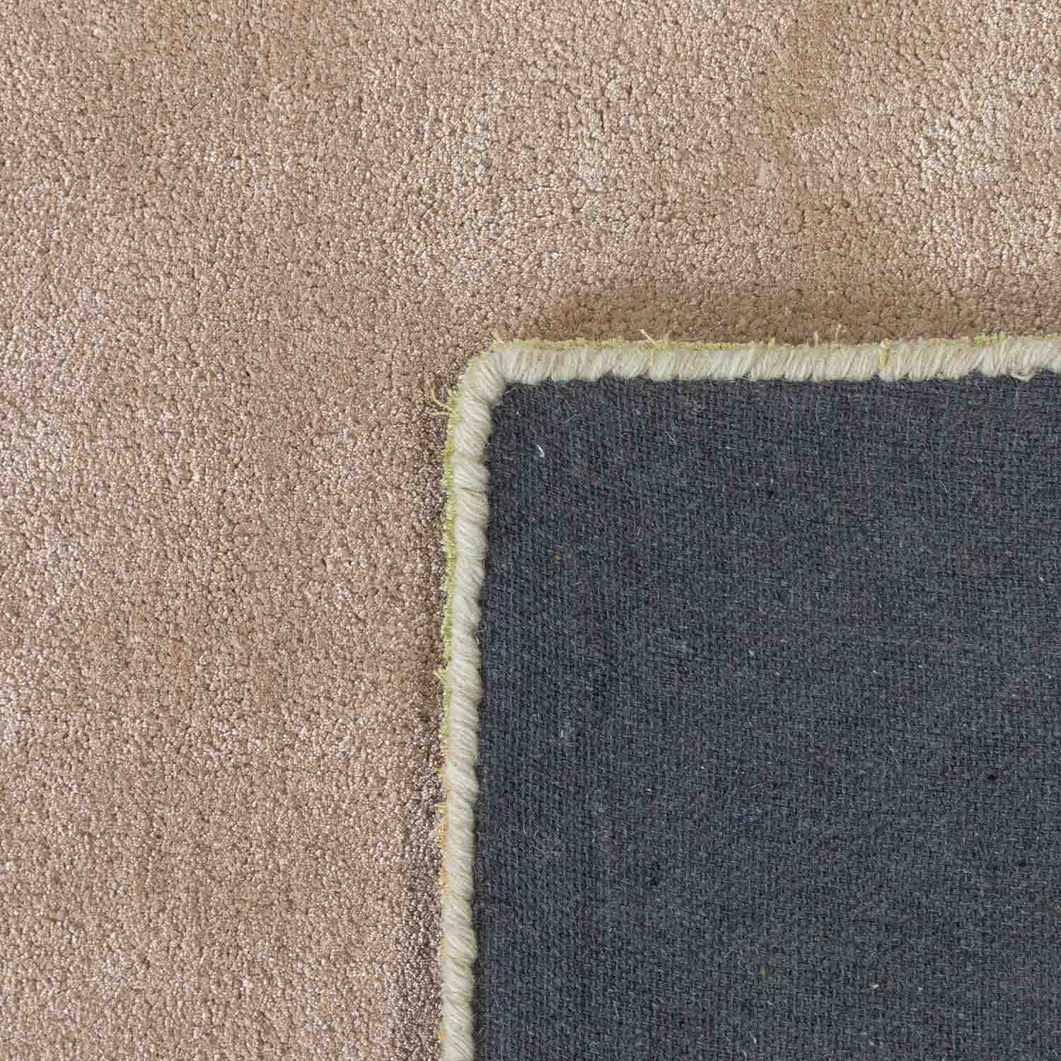 Nukkad Hand Tufted Woollen And Viscose Rug