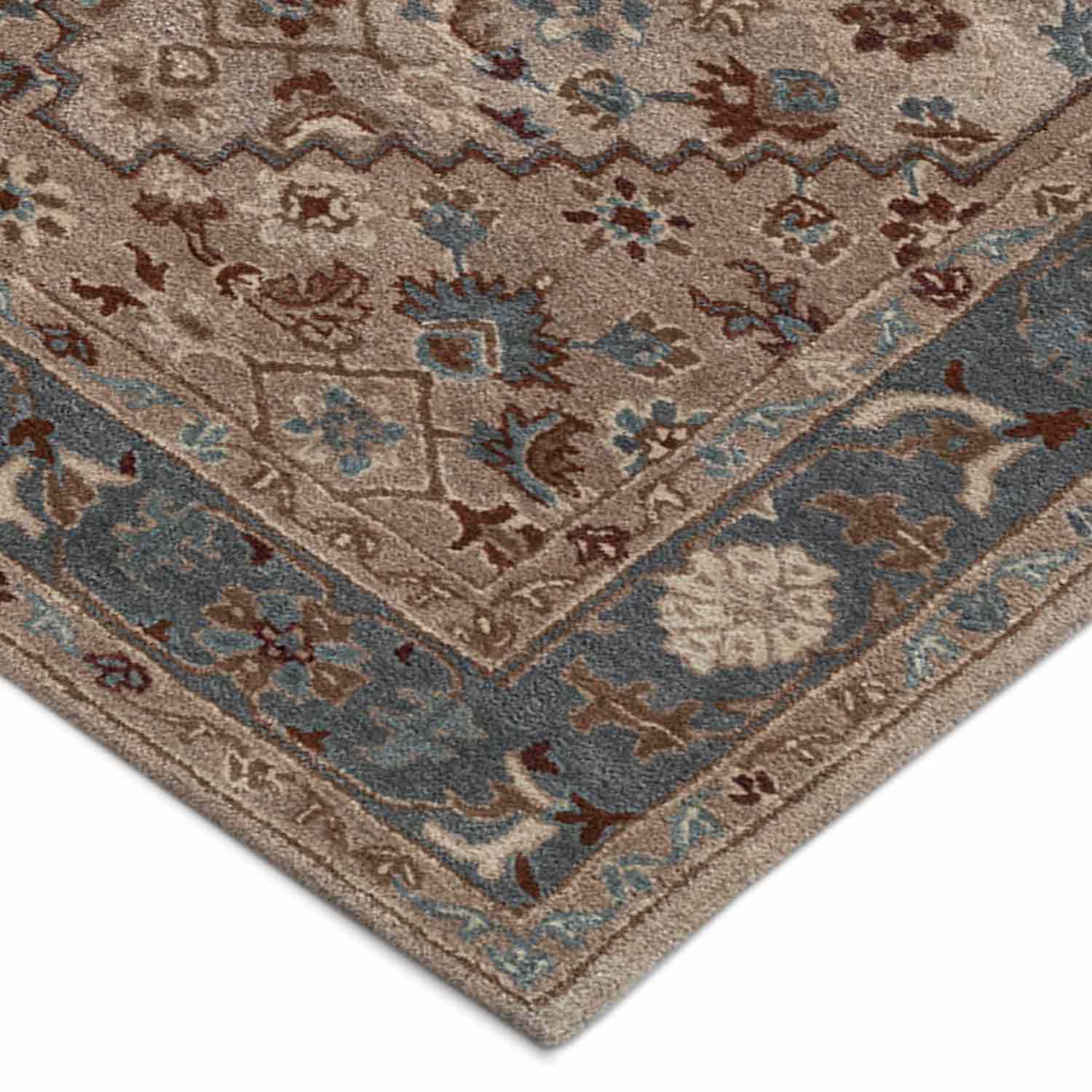 Heer Hand Tufted Woollen Rug