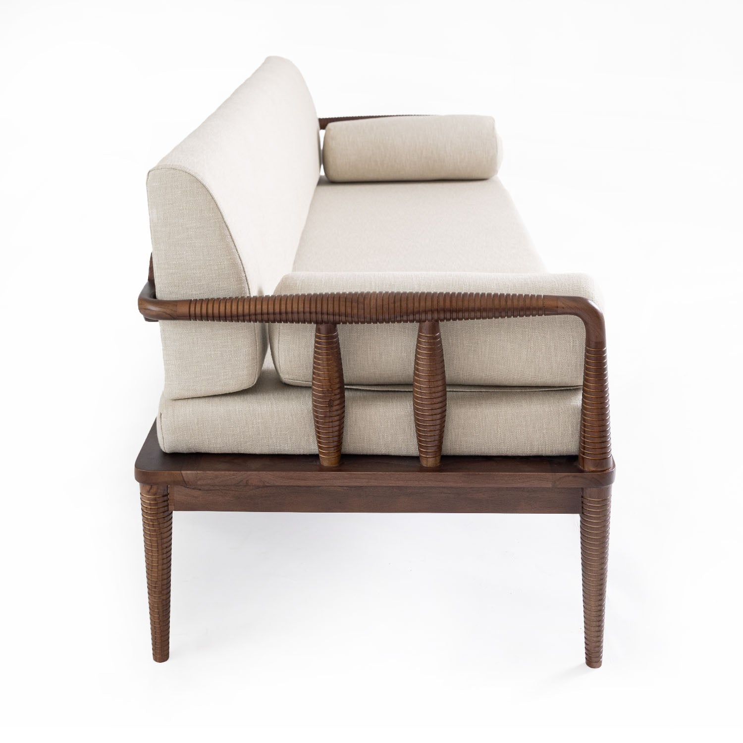 Terra Triple Seater (Wooden Piers)