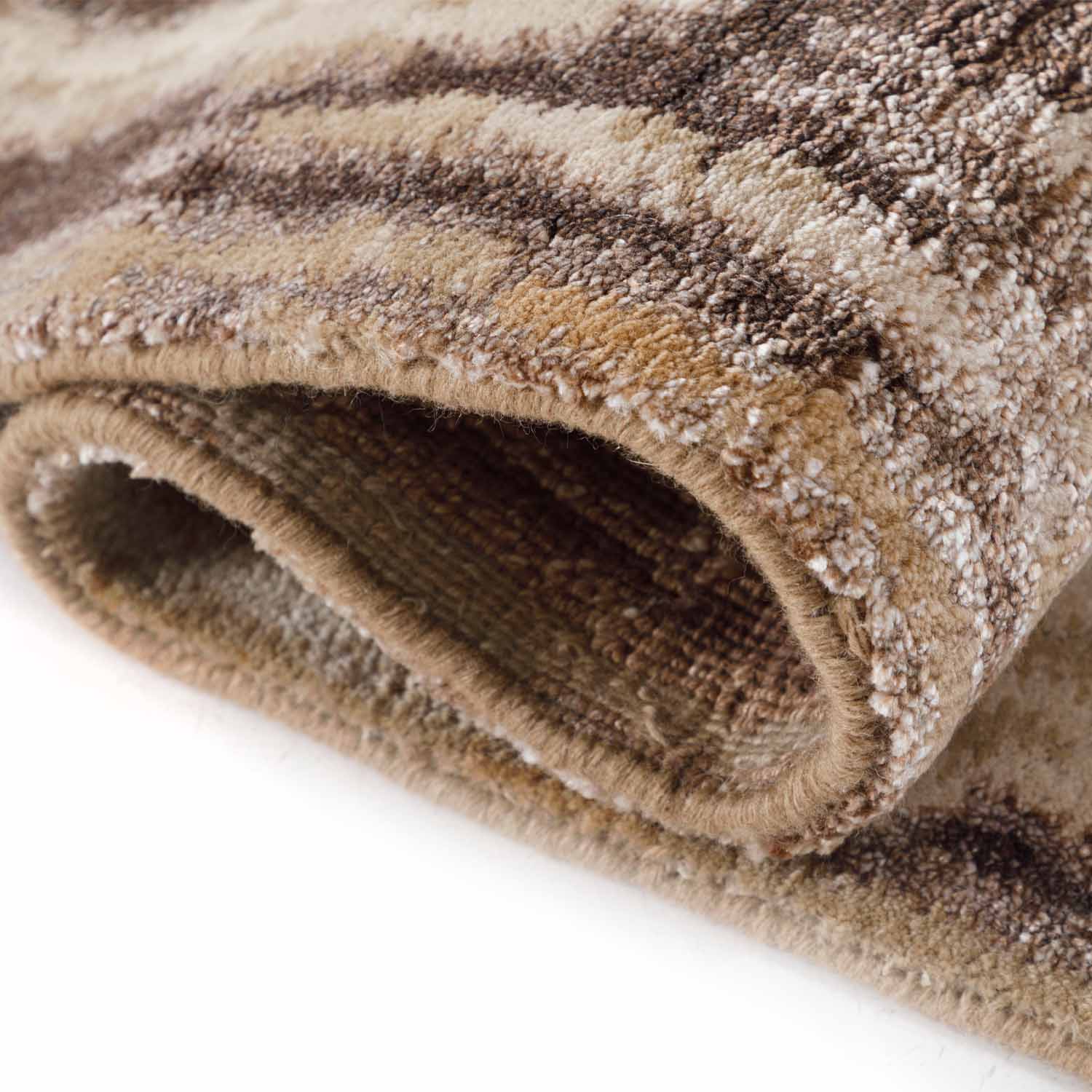 Soliscape Hand Knotted Woollen And Viscose Rug