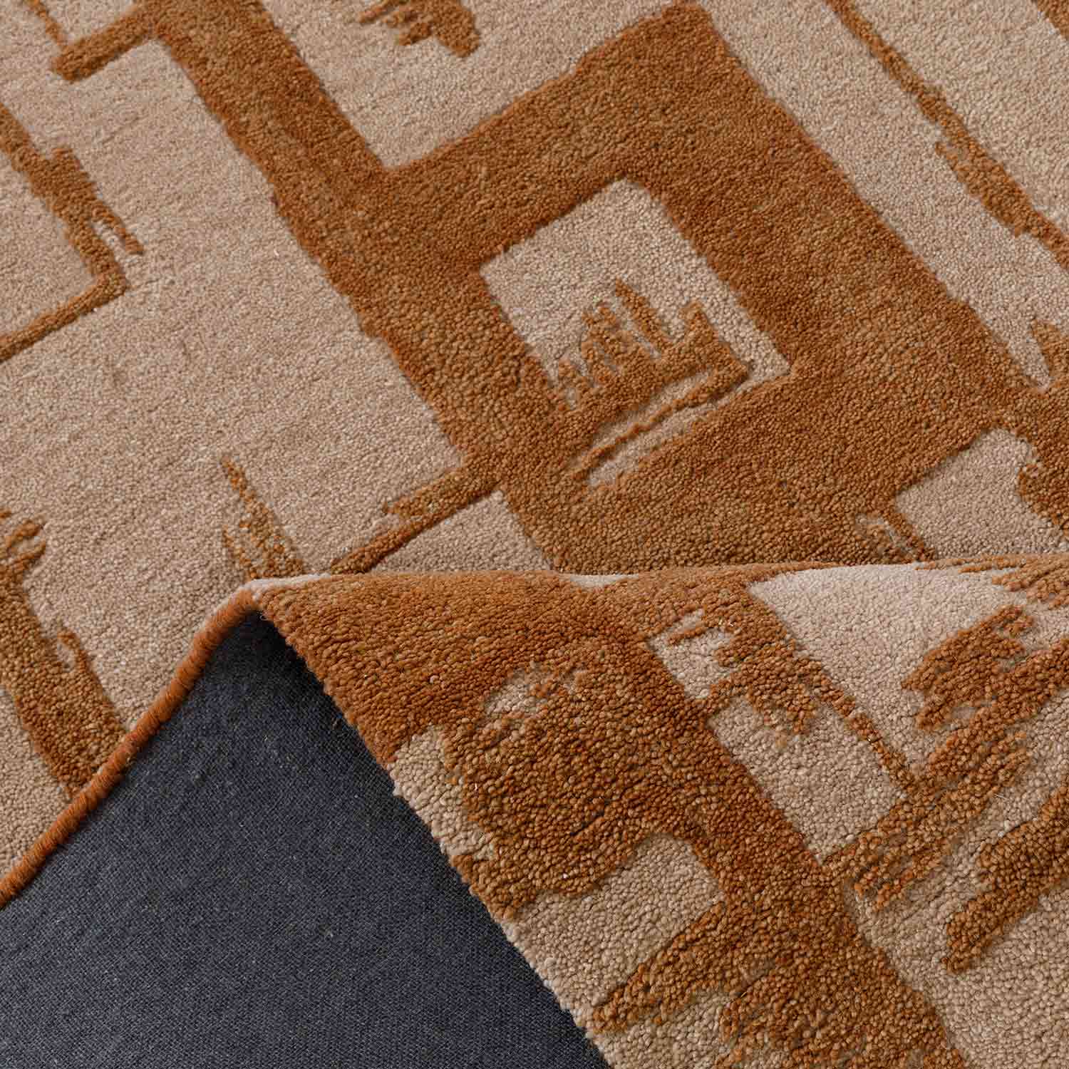 Brickhaven Hand Tufted Woollen And Viscose Rug