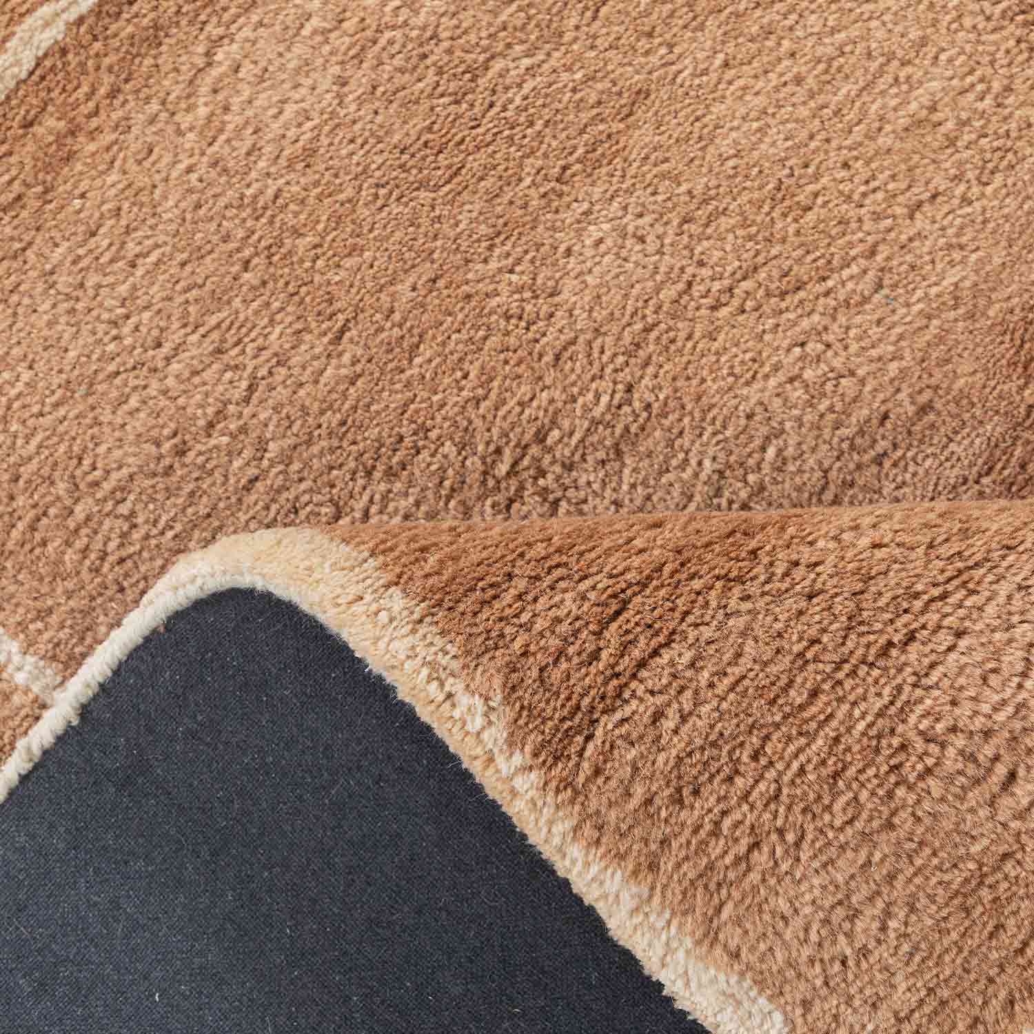 Dewan Hand Tufted Woollen And Viscose Rug