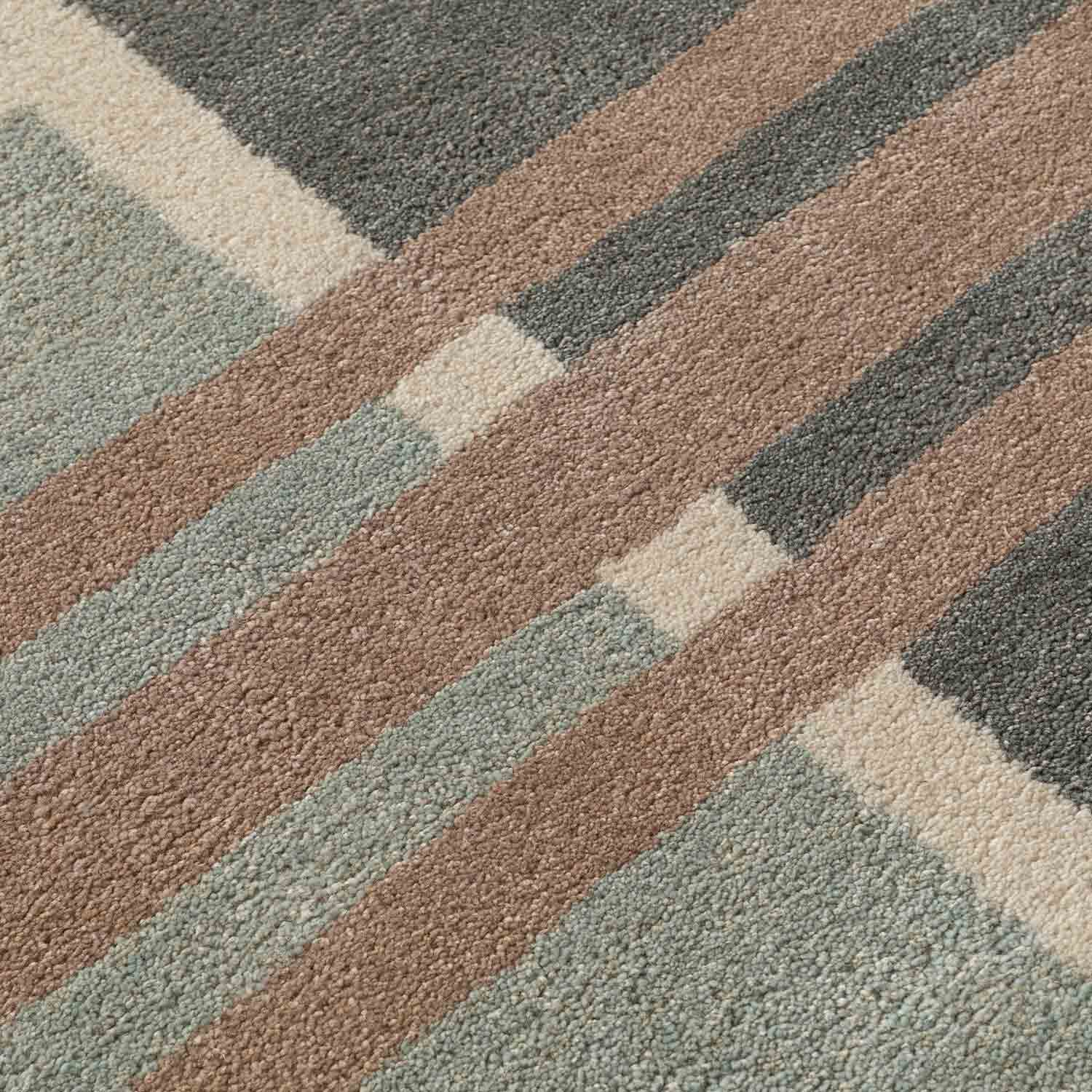 Baramda Hand Tufted Woollen Rug