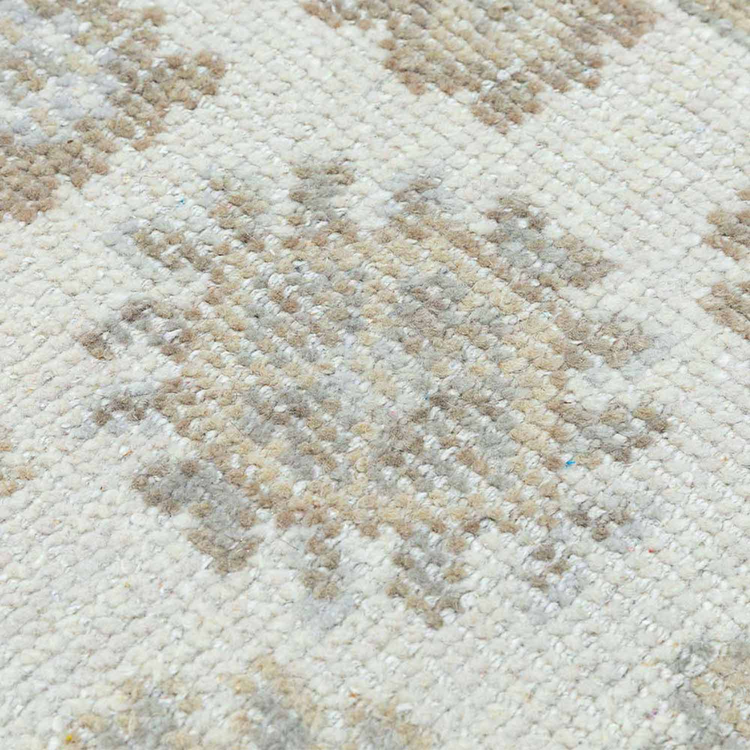 Qashahi Hand Knotted Woollen Rug