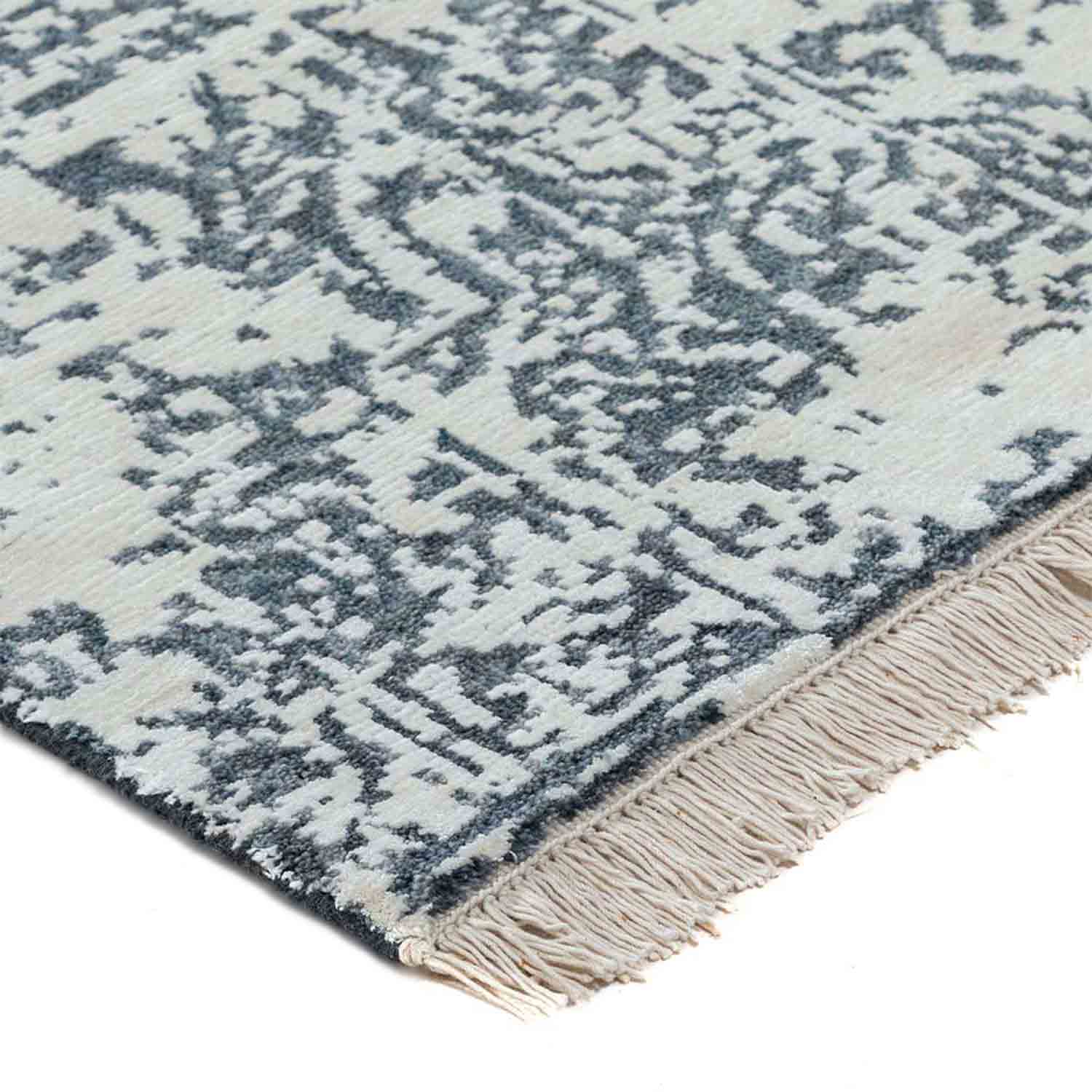 Noor-C Hand Knotted Woollen And Viscose Rug
