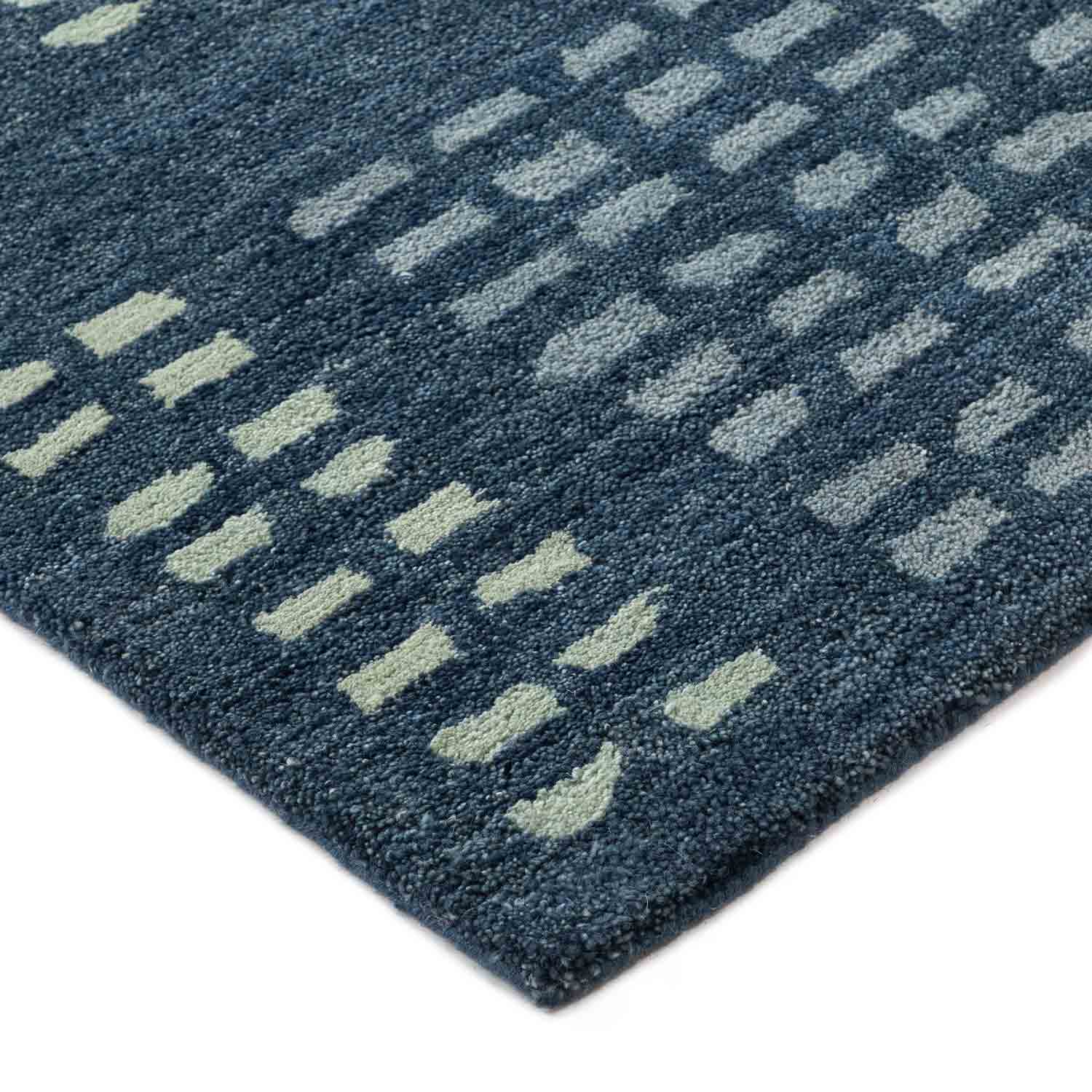 Aura Hand Tufted Woollen Rug
