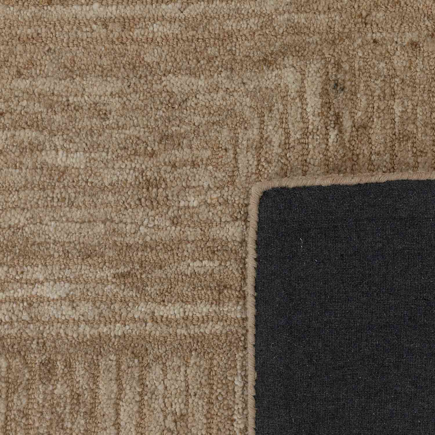 Static stage Hand Tufted Woollen Rug