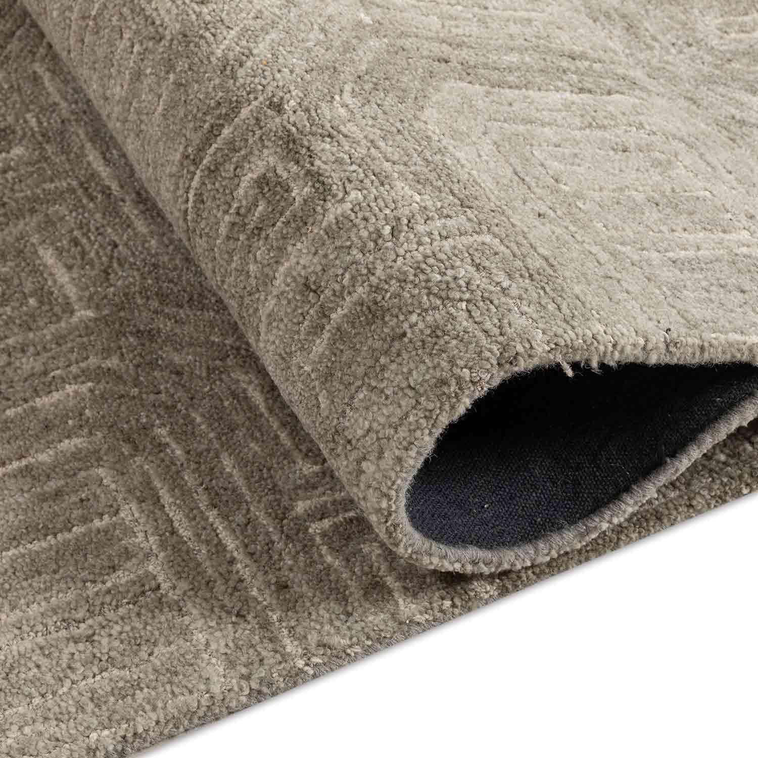 Chalk Floor Hand Tufted Woollen Rug