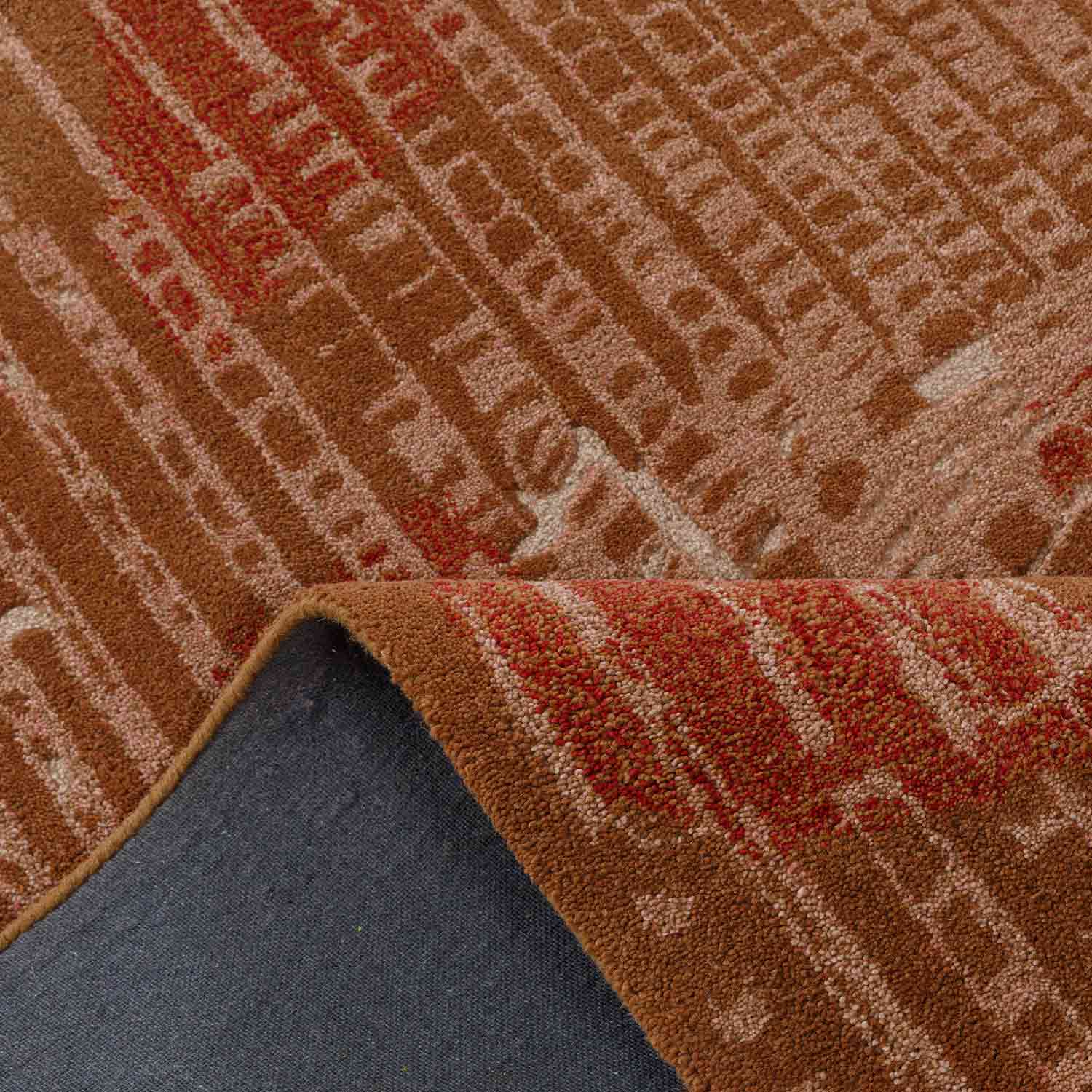 Curvature Hand Tufted Woollen And Viscose Rug