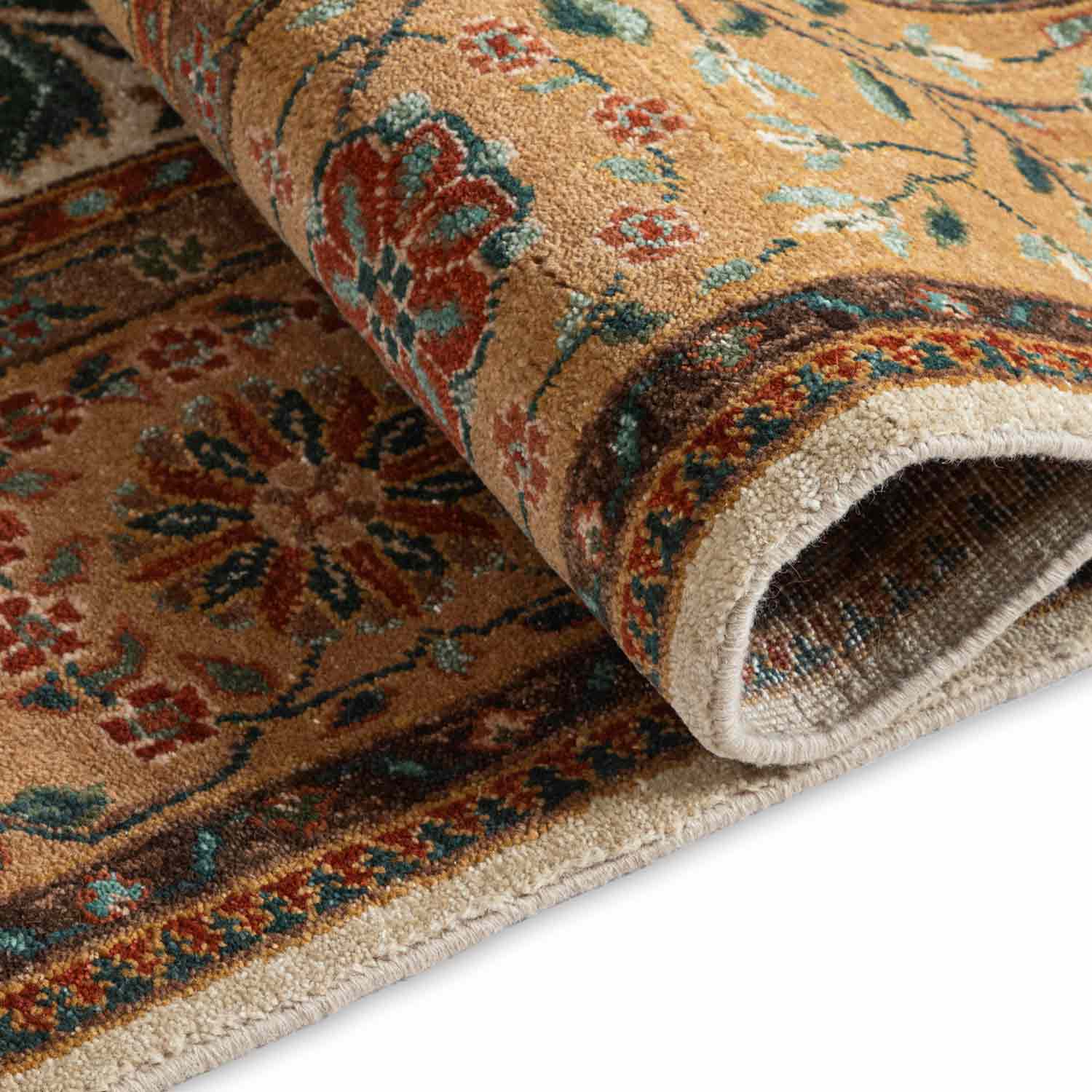 Kashan Hand Knotted Woollen Rug