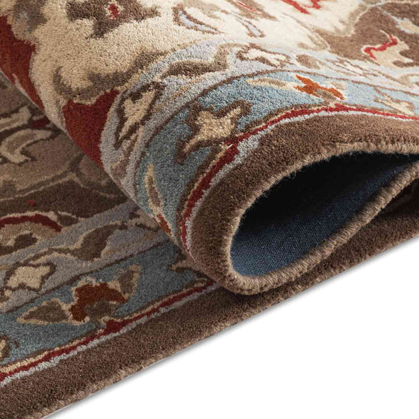 Seyar hand tufted woollen rug from Gypsy Oasis by Obeetee - detail view