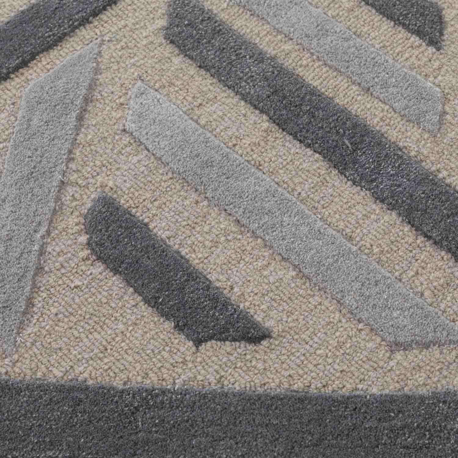 Braheem Hand Tufted Woollen And Viscose Rug