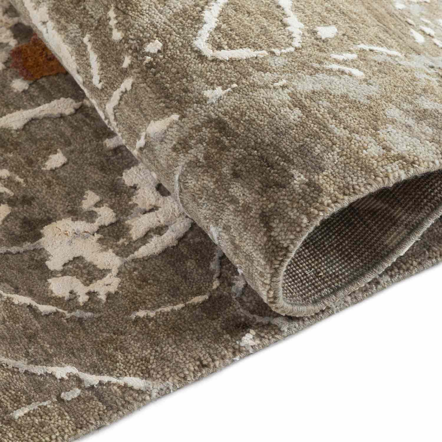 Dhara Hand Knotted Woollen And Silk Rug