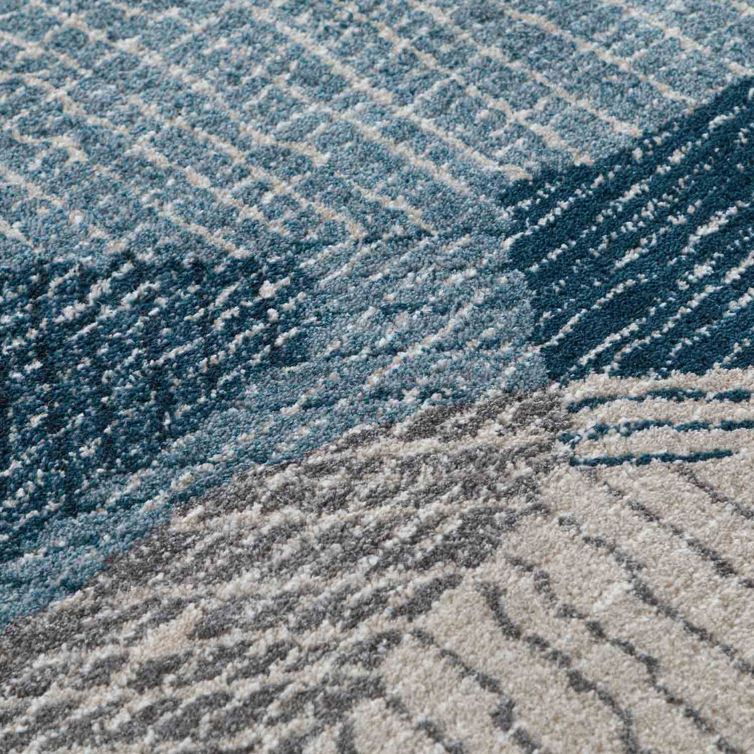 Hibbah Hand Tufted Woollen And Viscose Rug