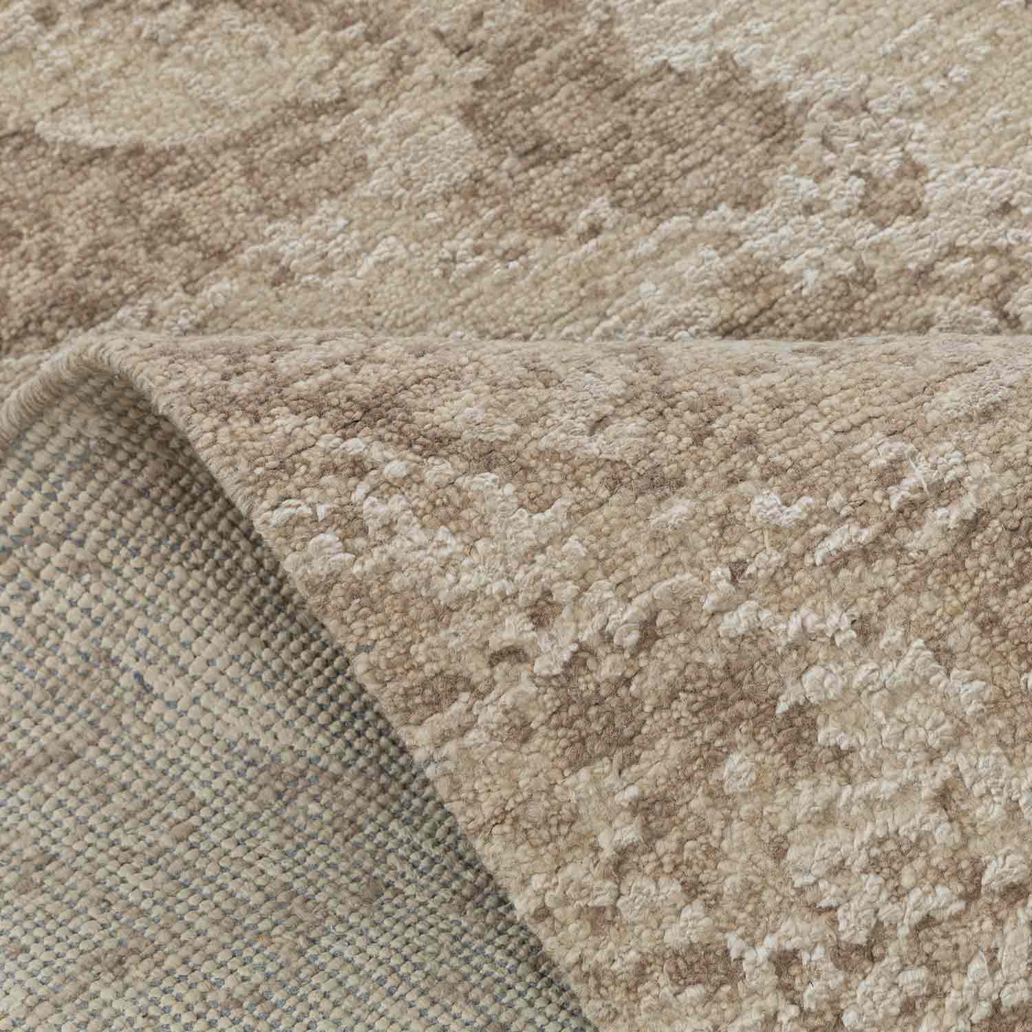 Aeris Hand Knotted Woollen And Bamboo Silk Rug