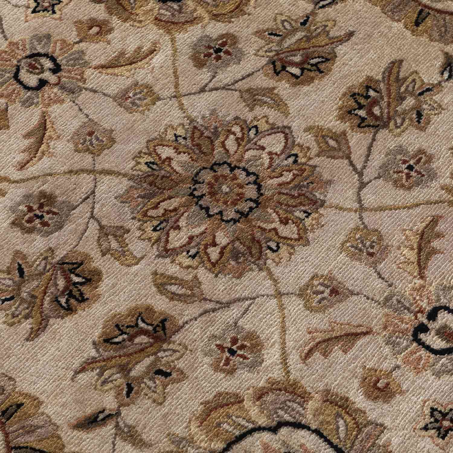 Vastra Hand Tufted Woollen Rug