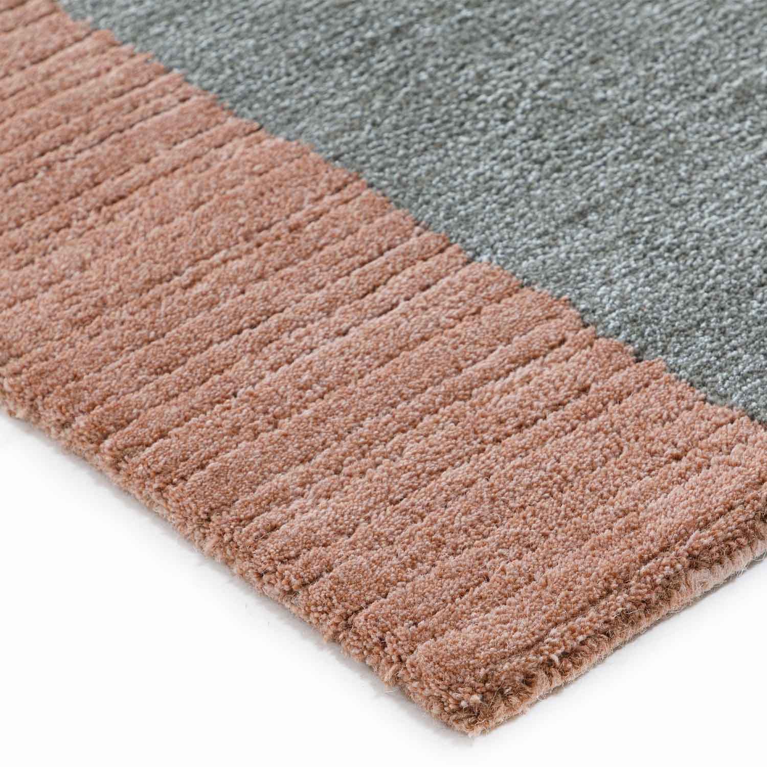 Tessel Hand Tufted Woollen And Viscose Rug