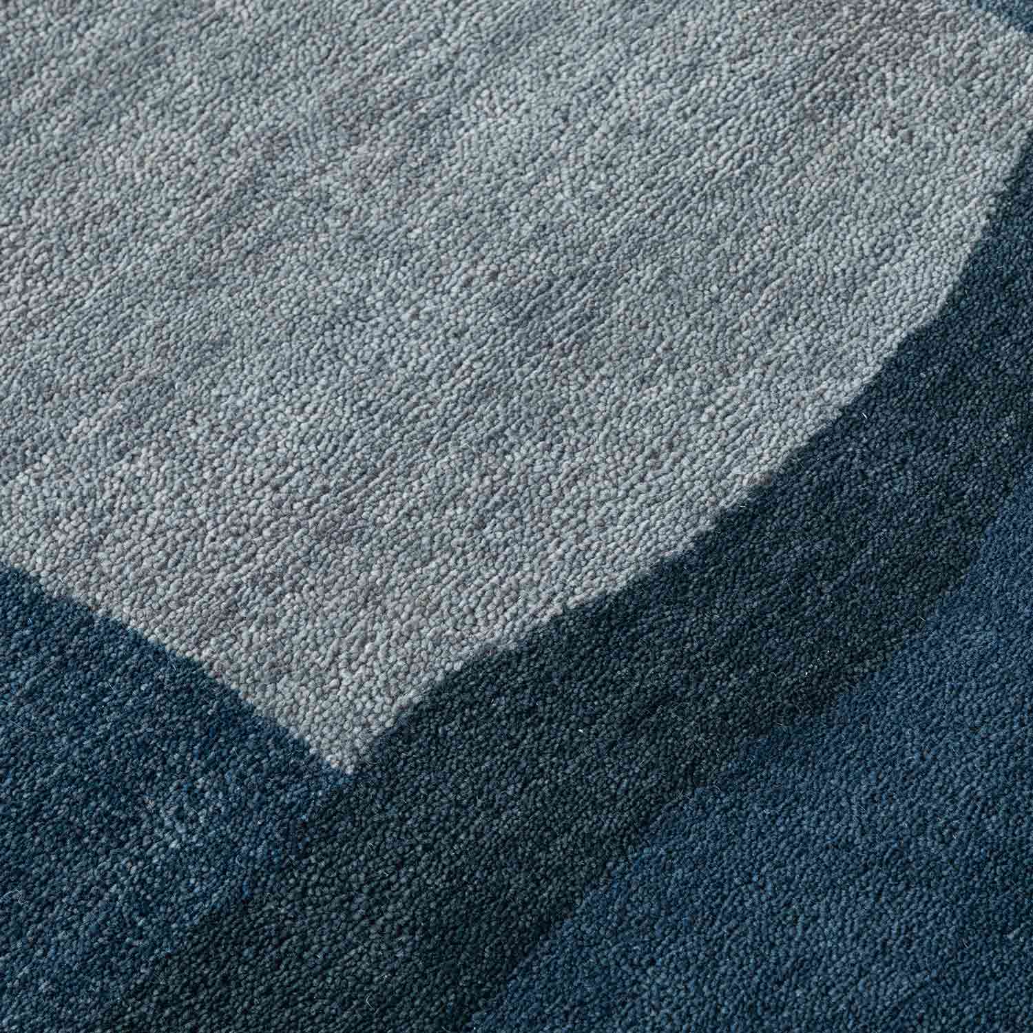 Clink Hand Tufted Woollen Rug