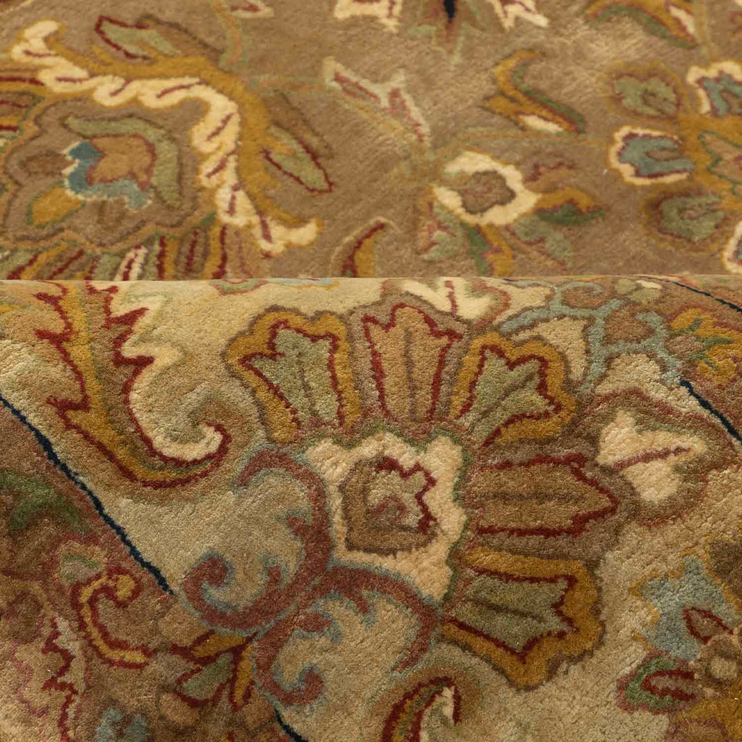 Bhuwan Hand Tufted Woollen Rug